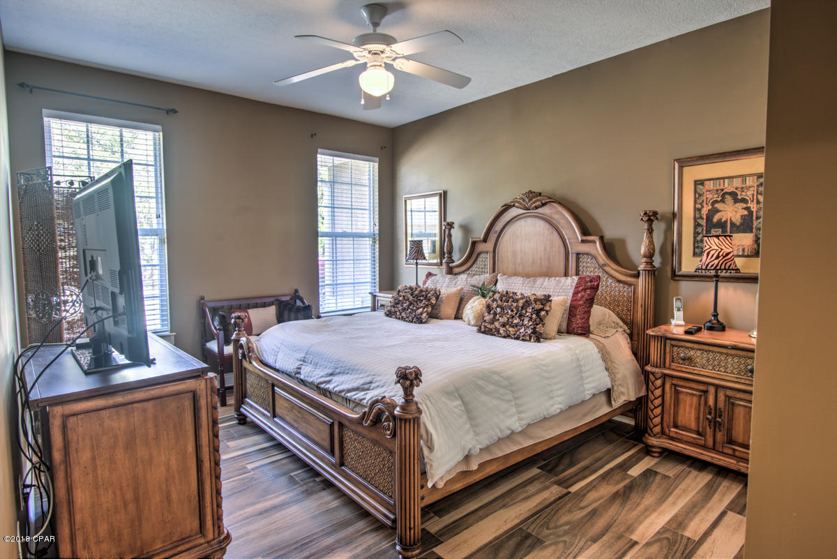 Pelican Bay - Residential