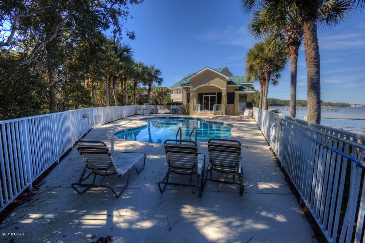 Pelican Bay - Residential