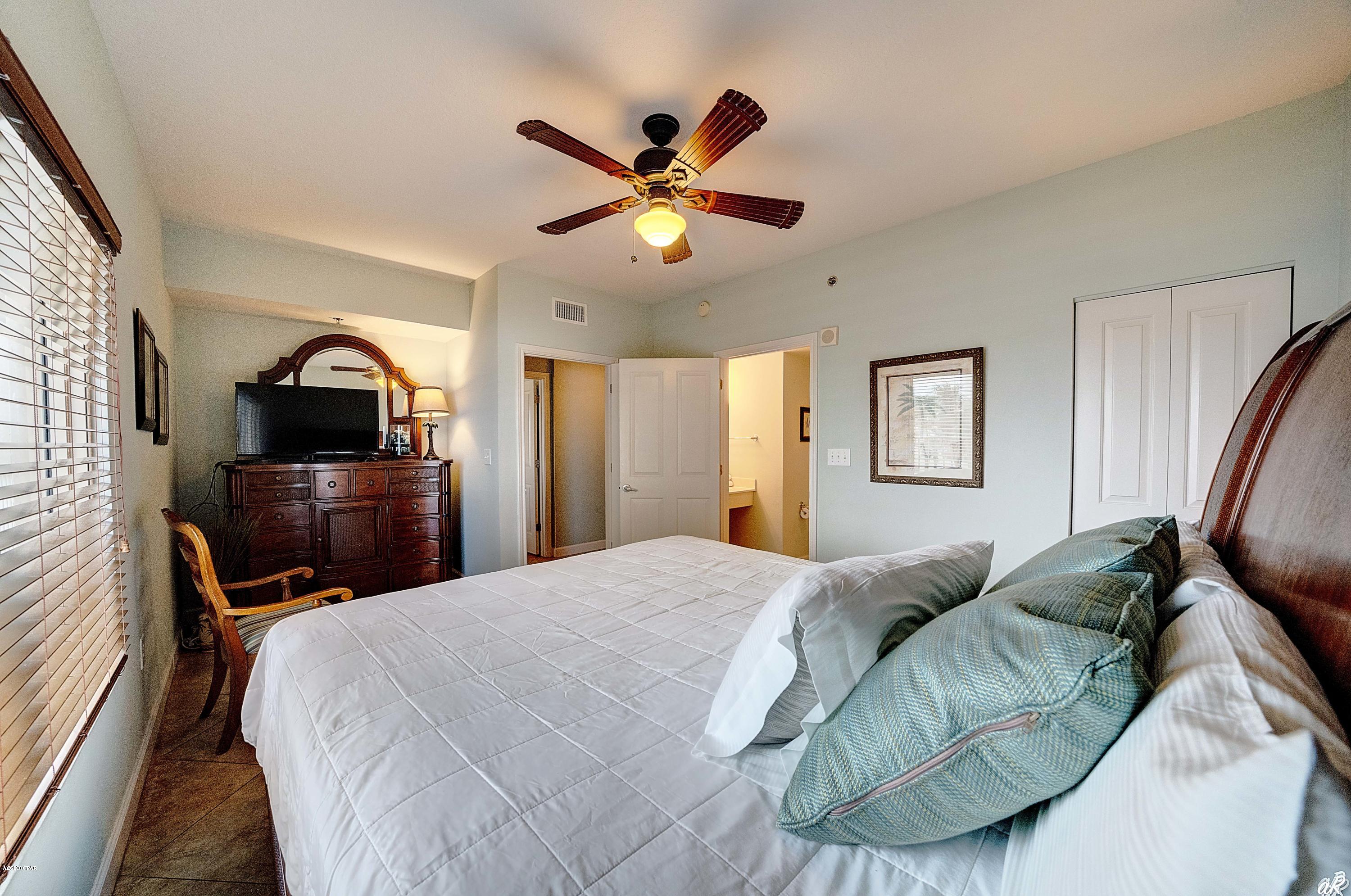 Shores Of Panama Phase I - Residential