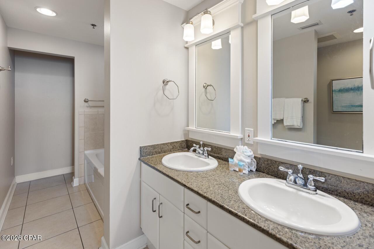 Grand Panama Beach Resort - Residential