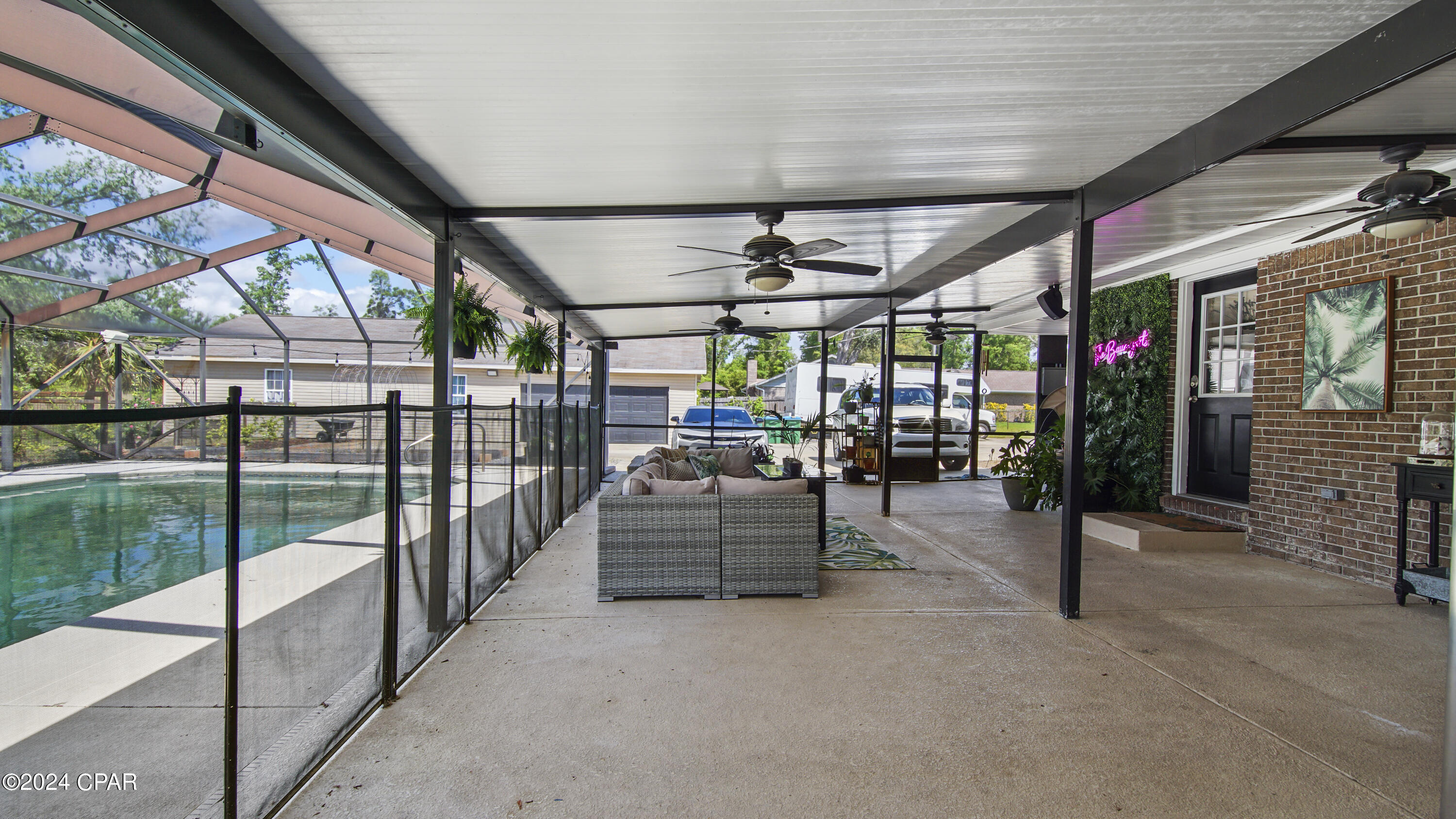 Deerpoint Lake Heights - Residential