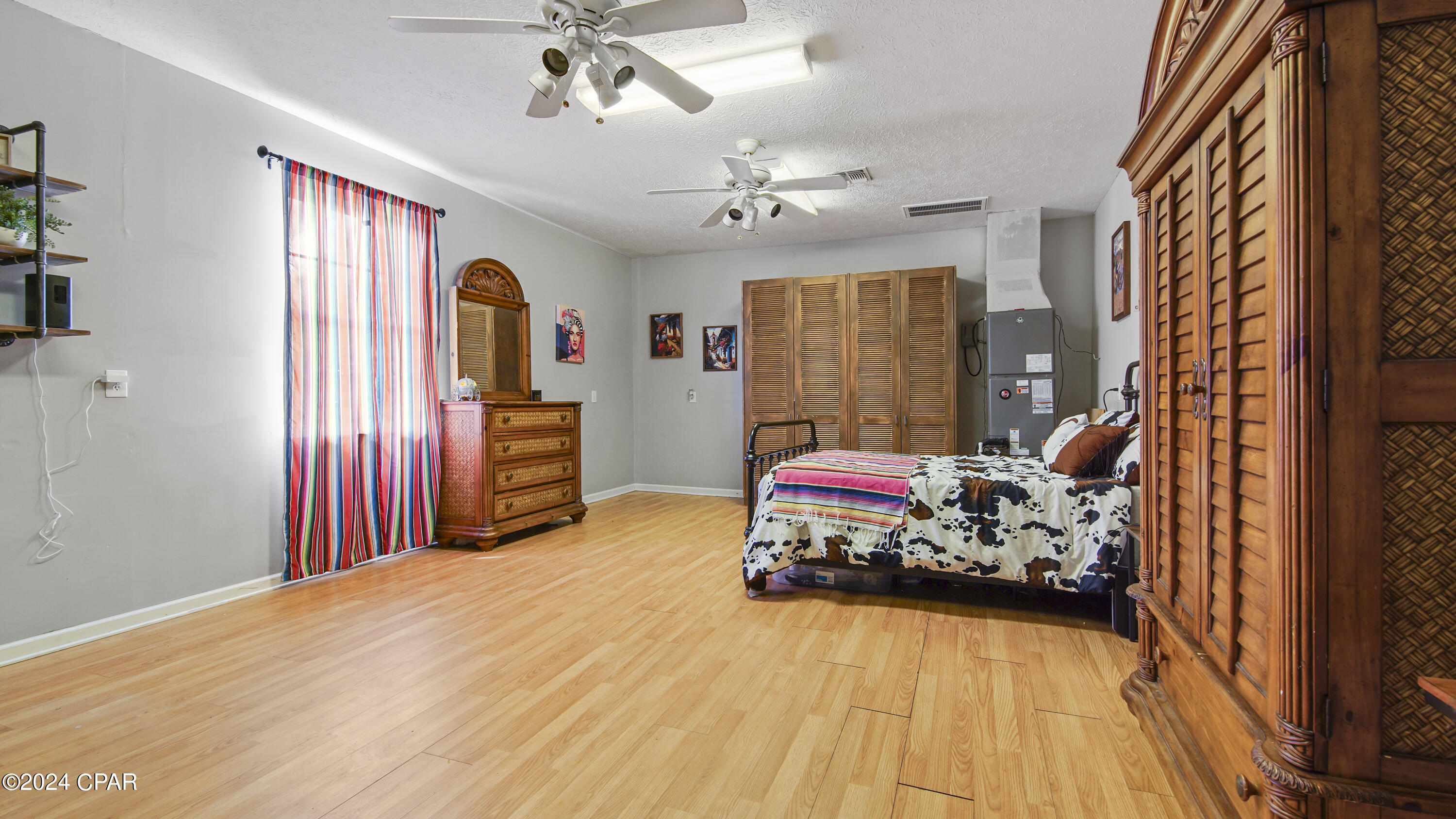 Deerpoint Lake Heights - Residential