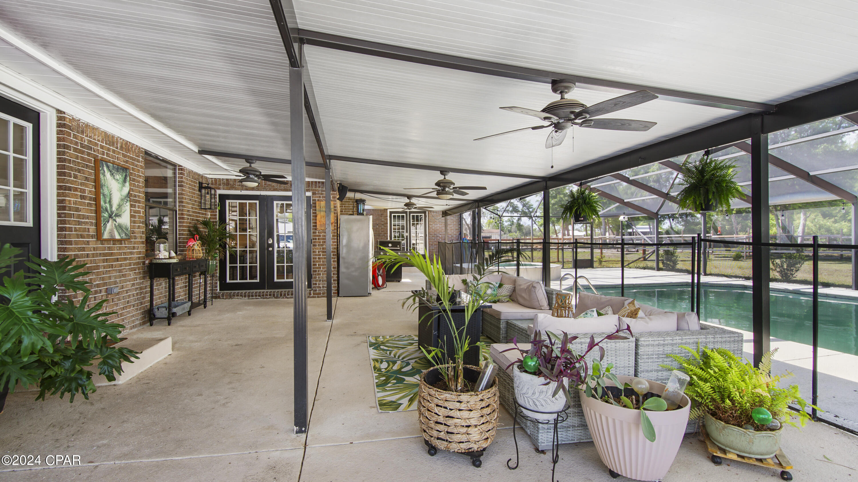 Deerpoint Lake Heights - Residential