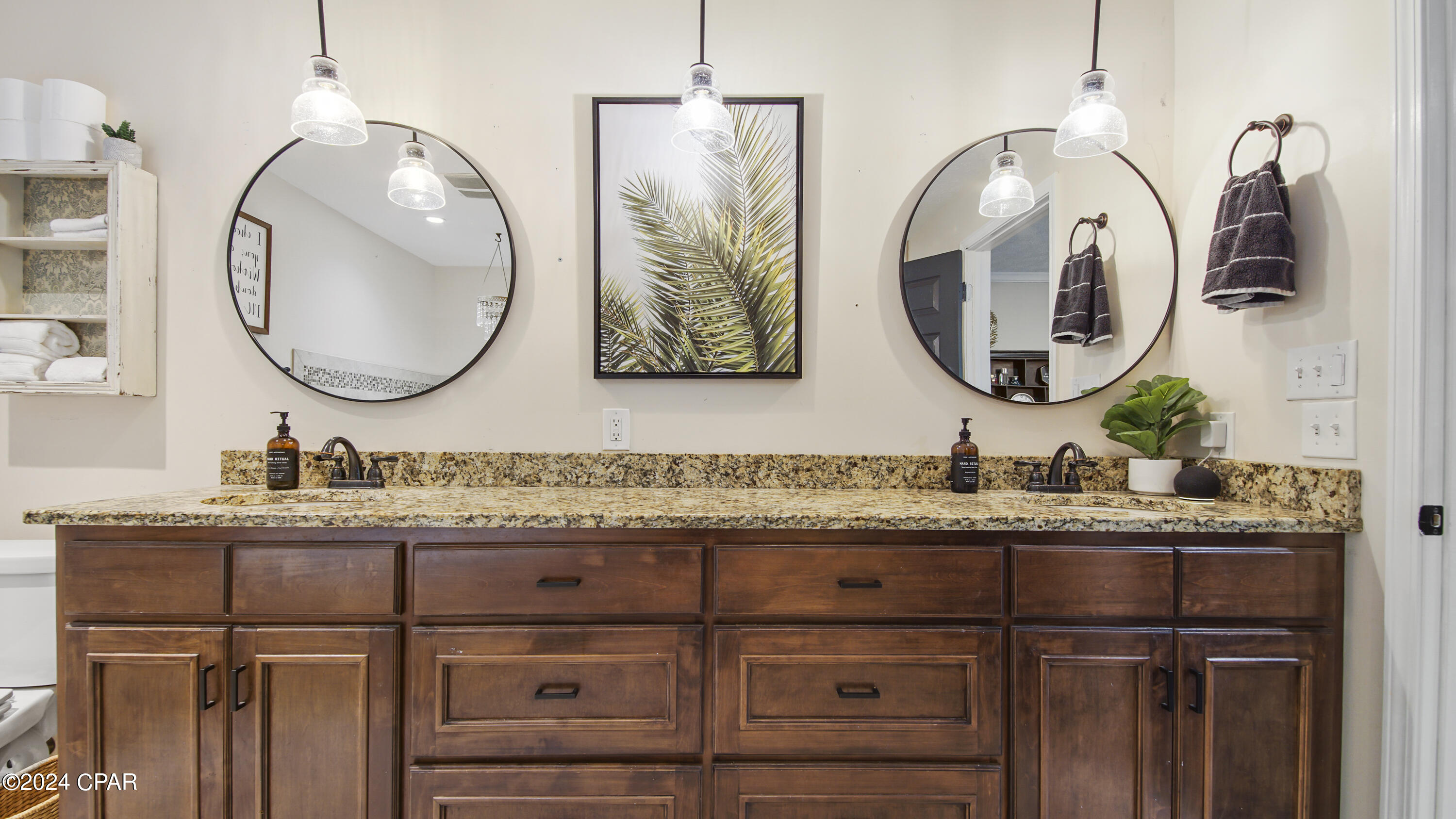 Deerpoint Lake Heights - Residential