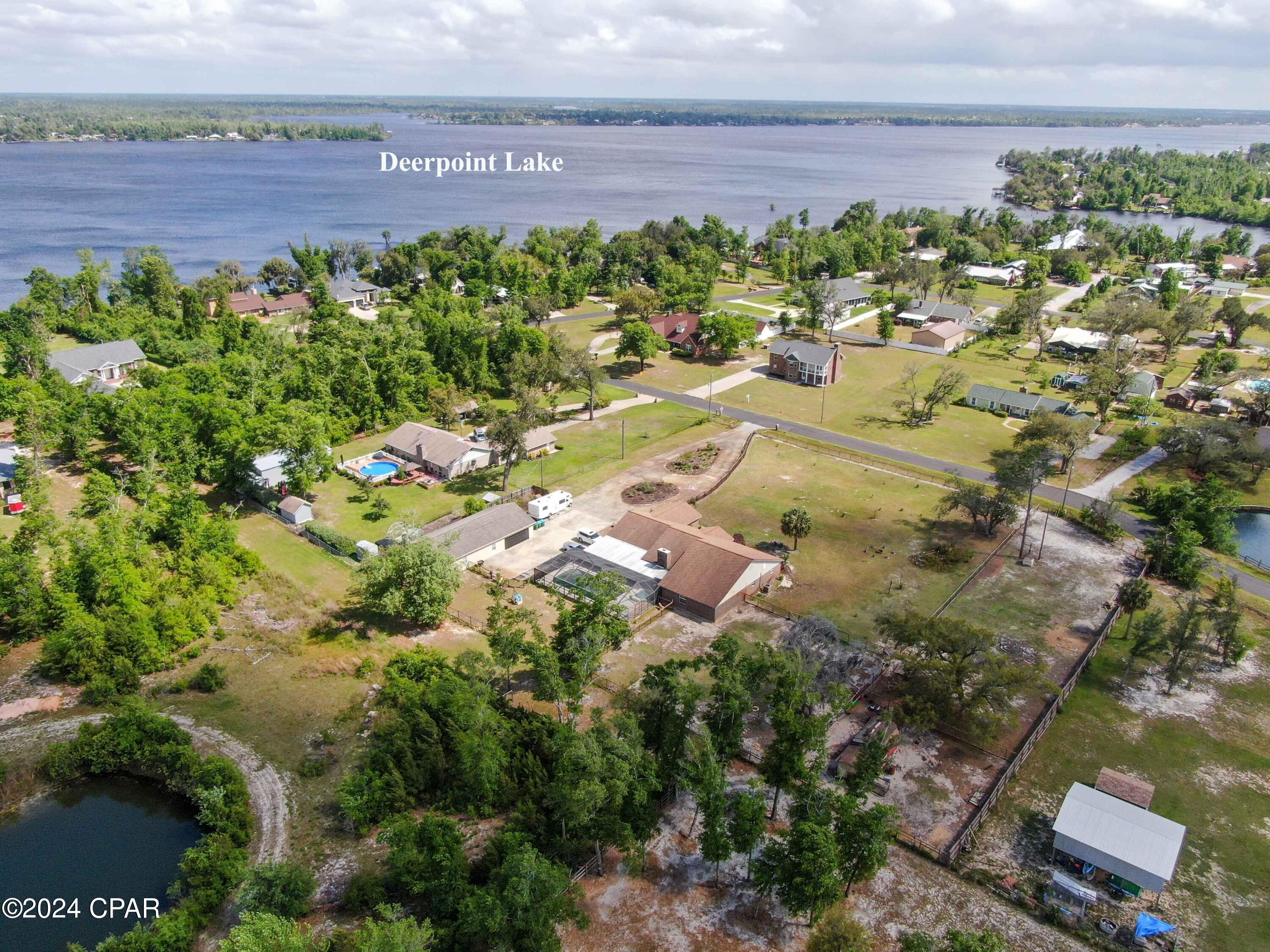 Deerpoint Lake Heights - Residential