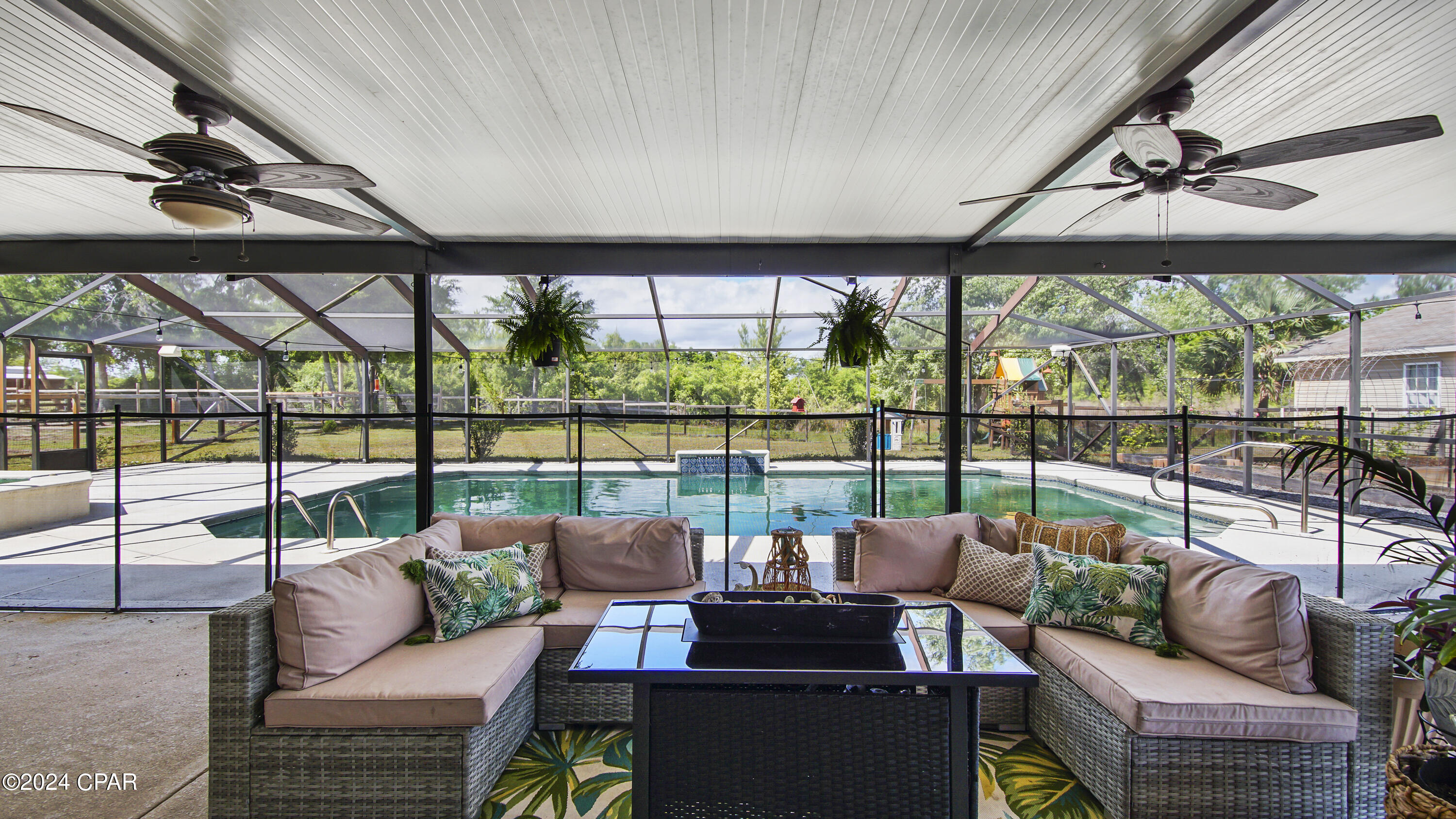 Deerpoint Lake Heights - Residential