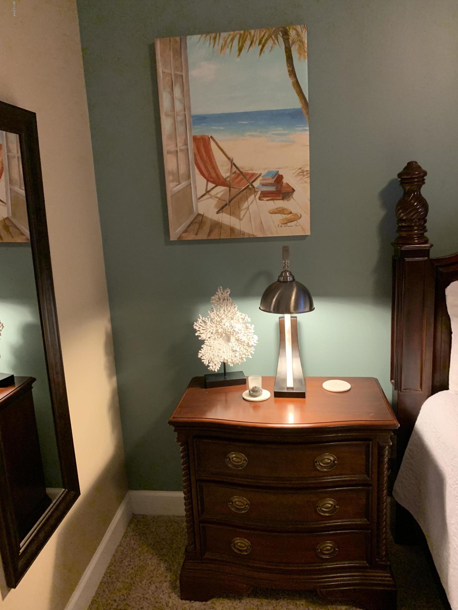 Reflections - Residential Lease