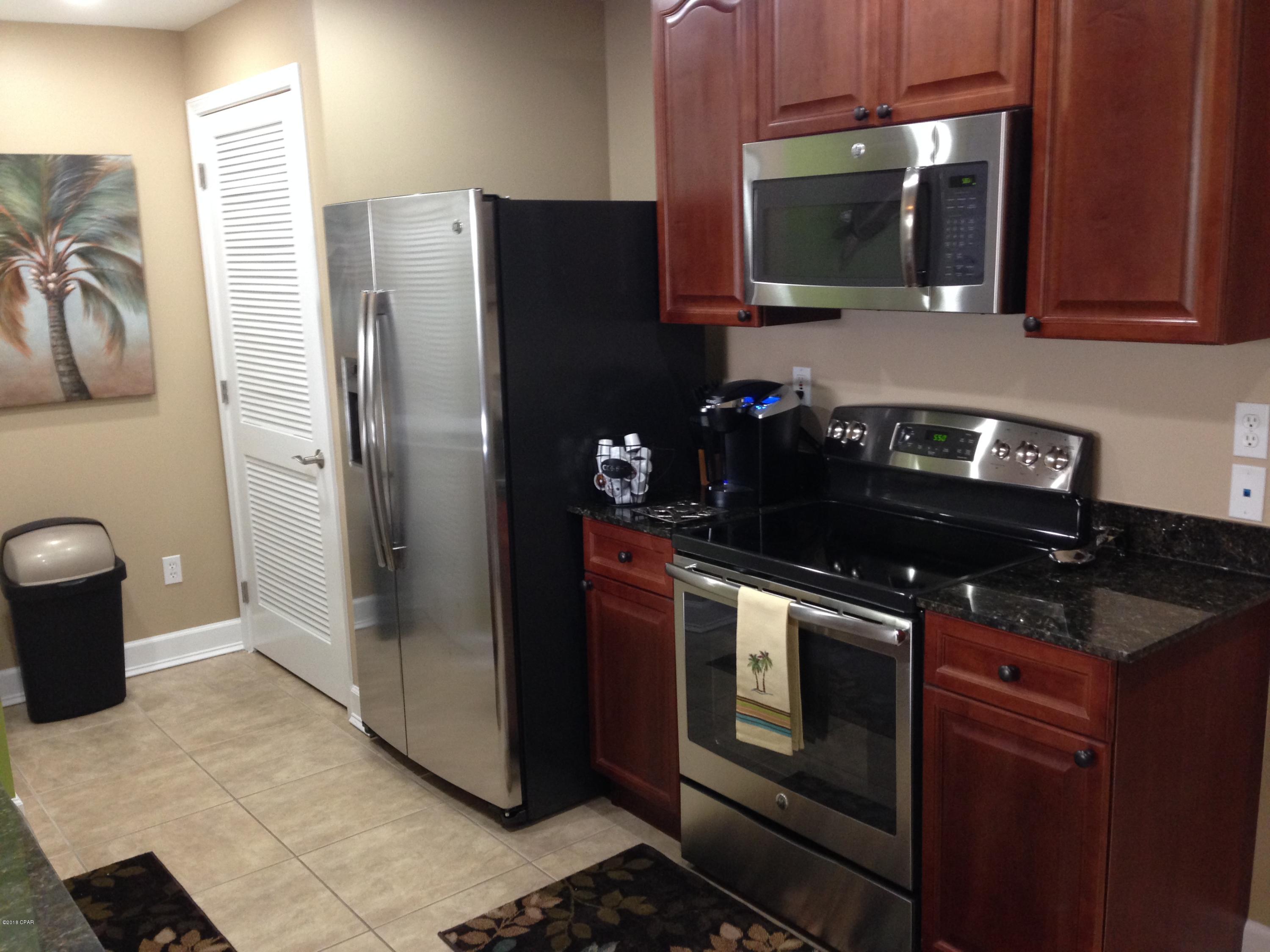 Reflections - Residential Lease