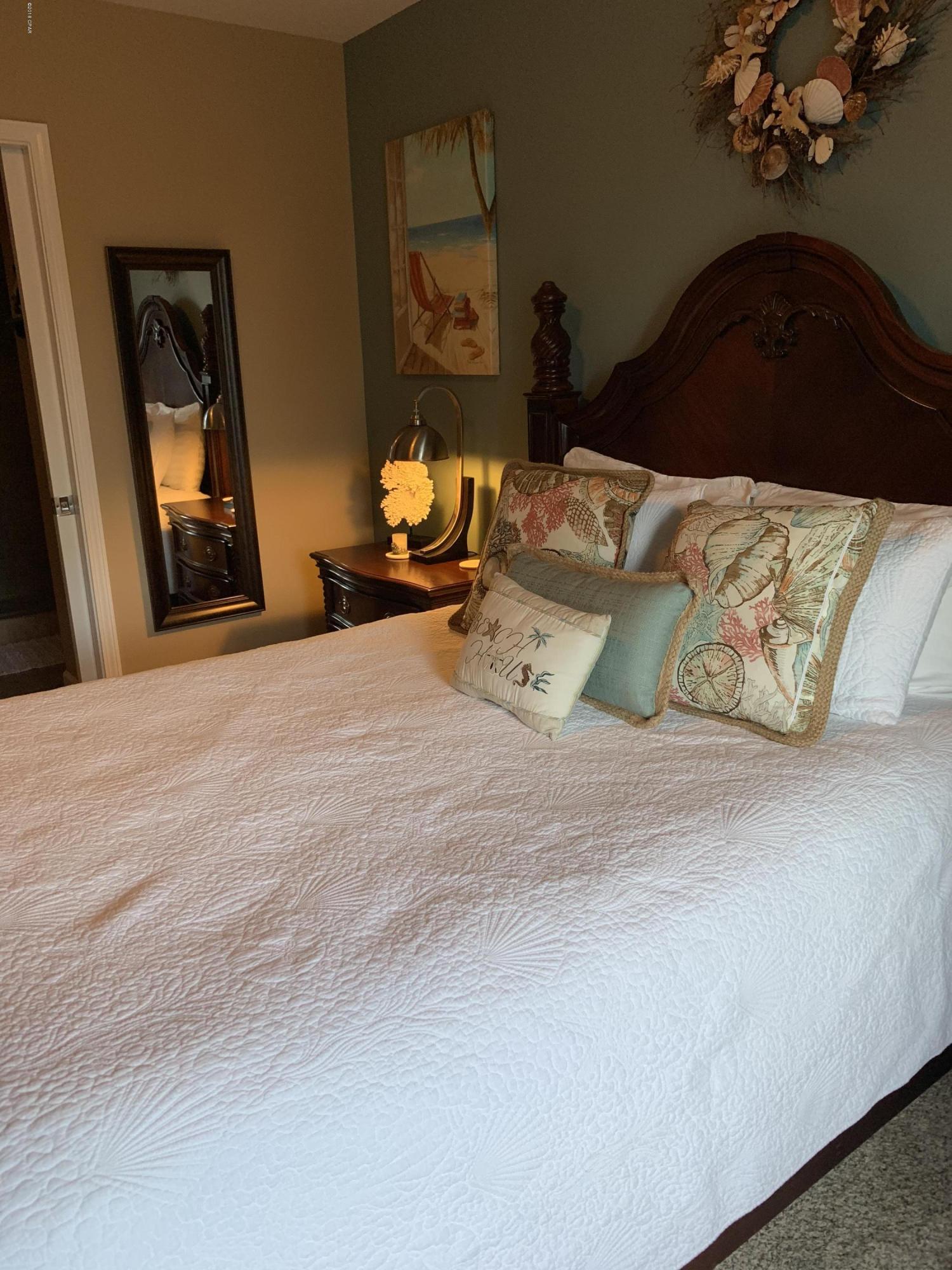 Reflections - Residential Lease