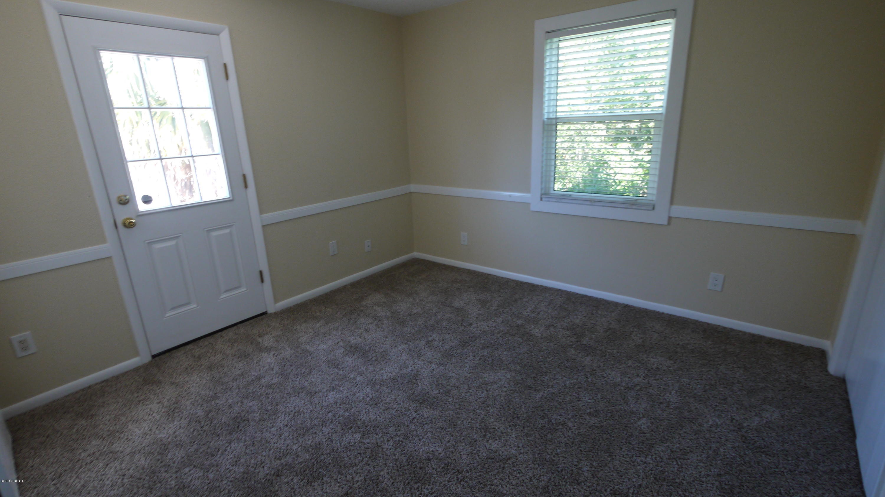 Silver Sands Unit 1 - Residential Lease