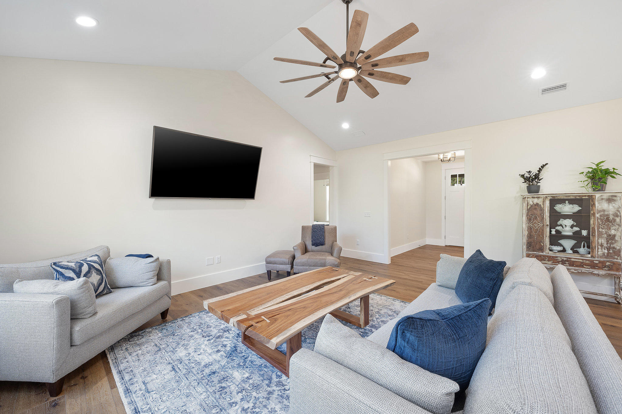 Rivercamps On Crooked Creek - Residential