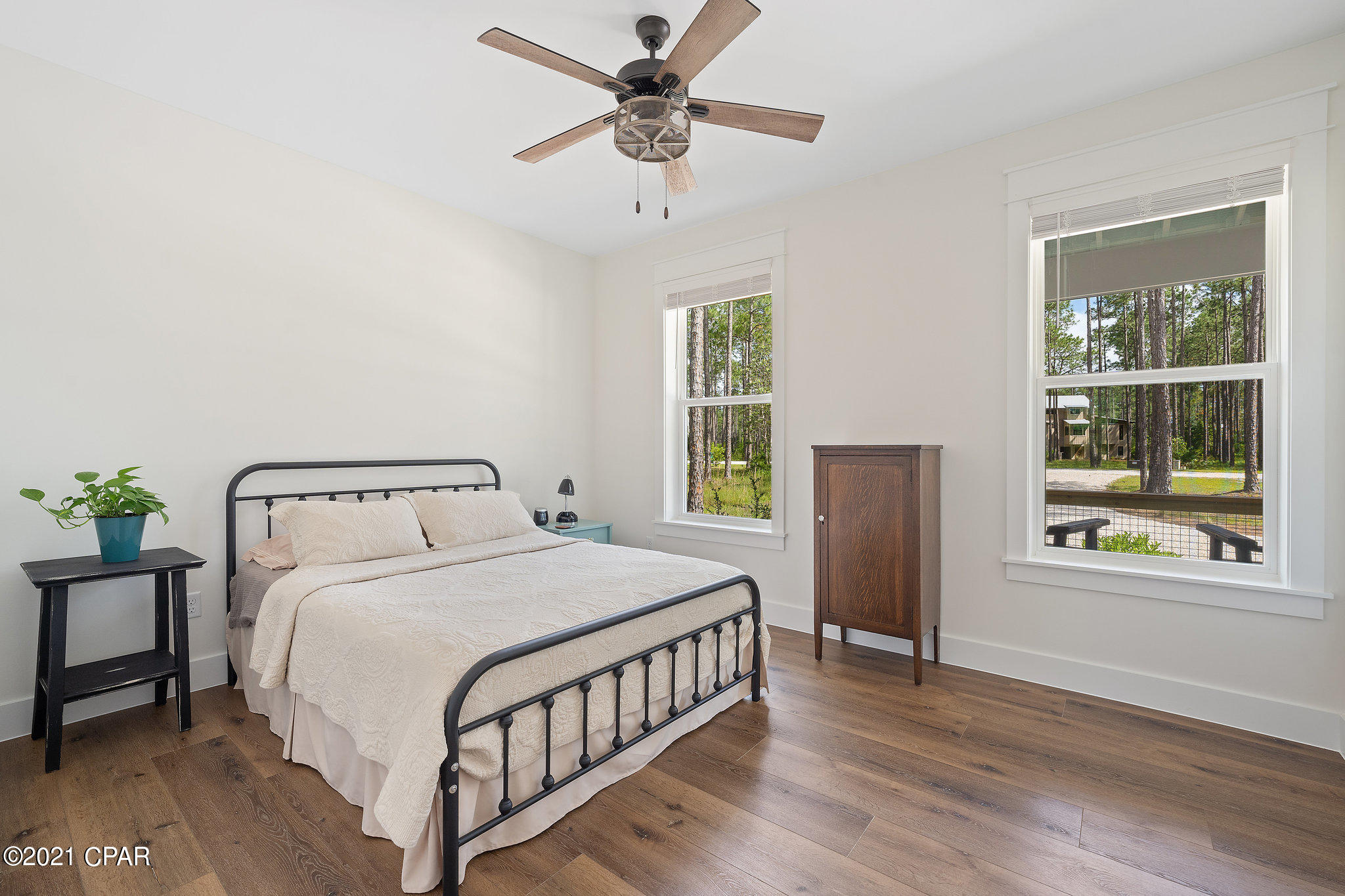 Rivercamps On Crooked Creek - Residential