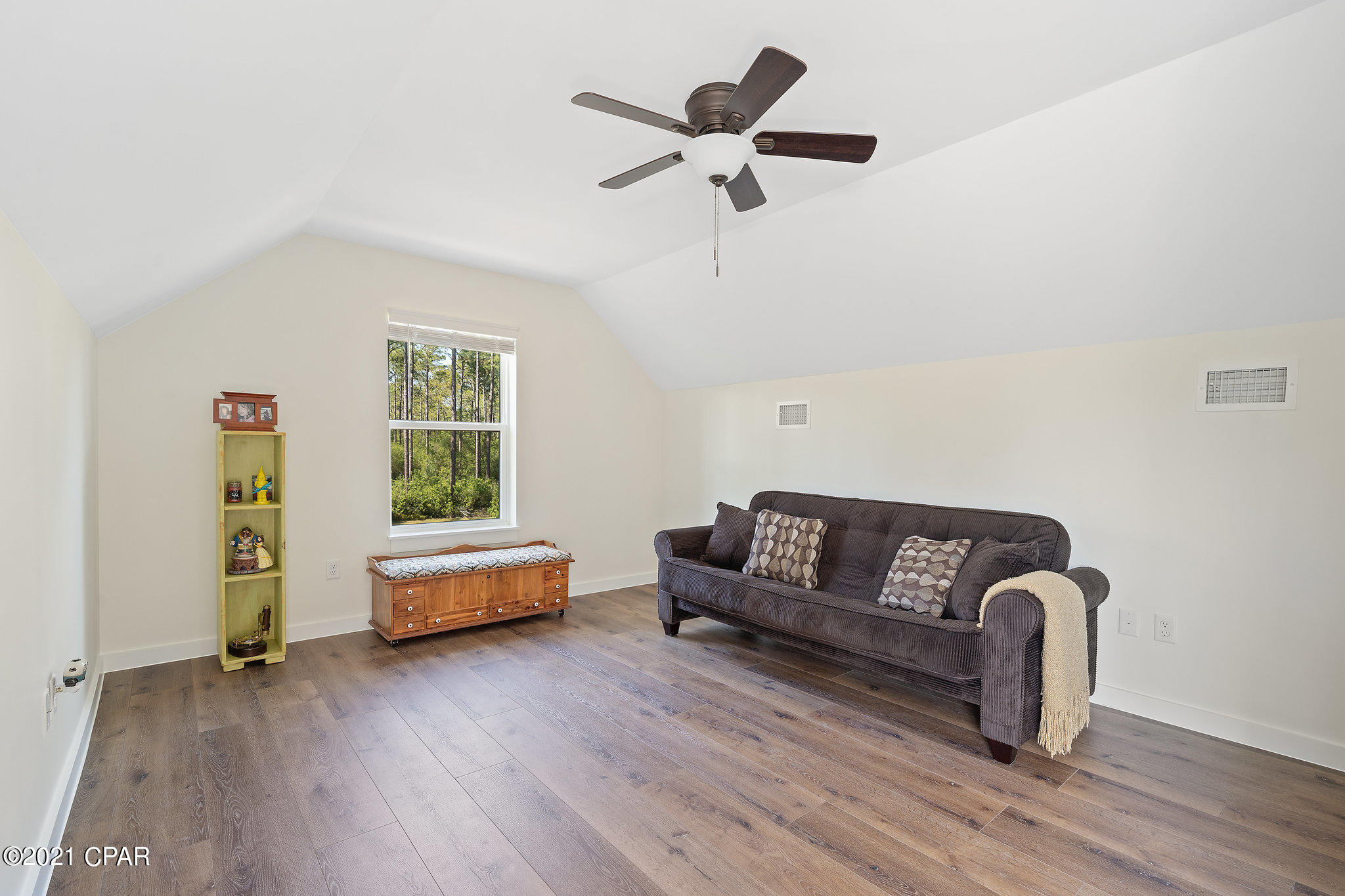 Rivercamps On Crooked Creek - Residential