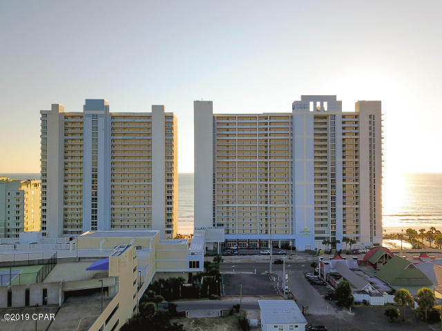 Majestic Beach Tower I - Residential