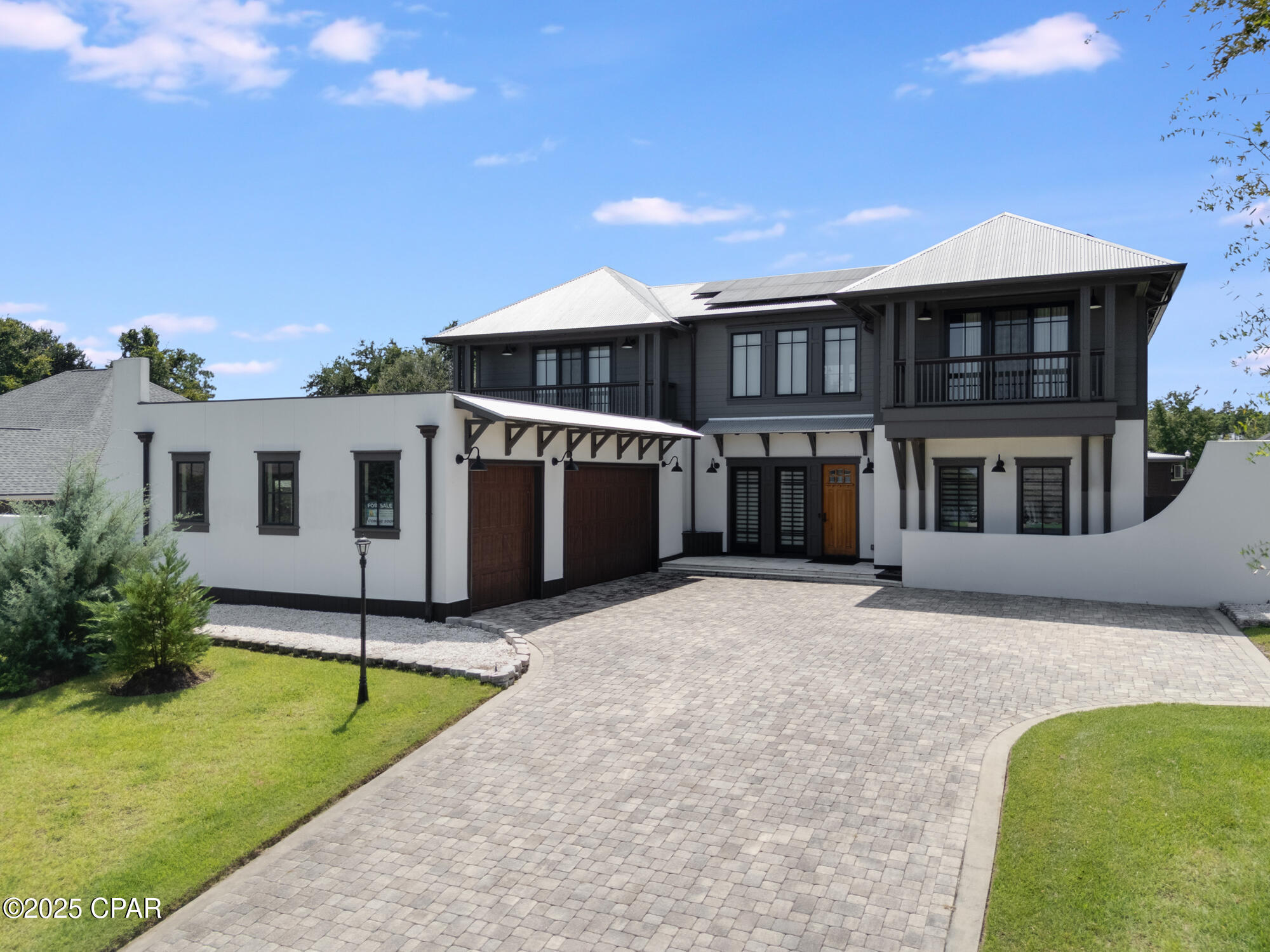 Lake Merial - Residential