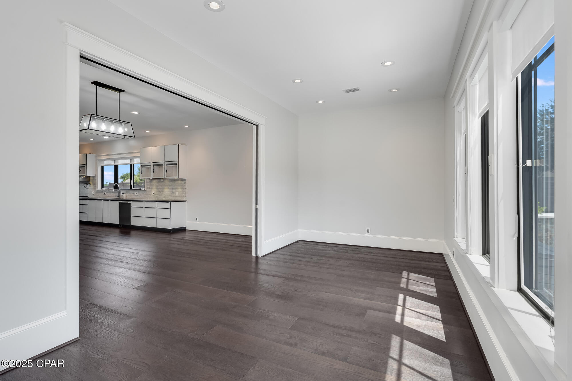 Lake Merial - Residential