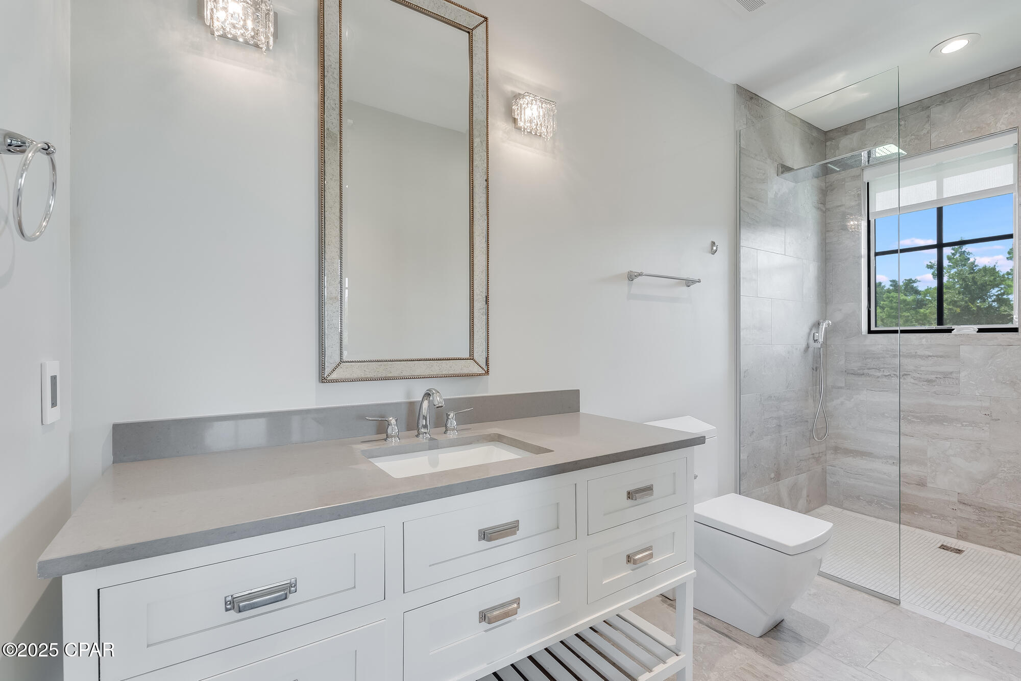 Lake Merial - Residential