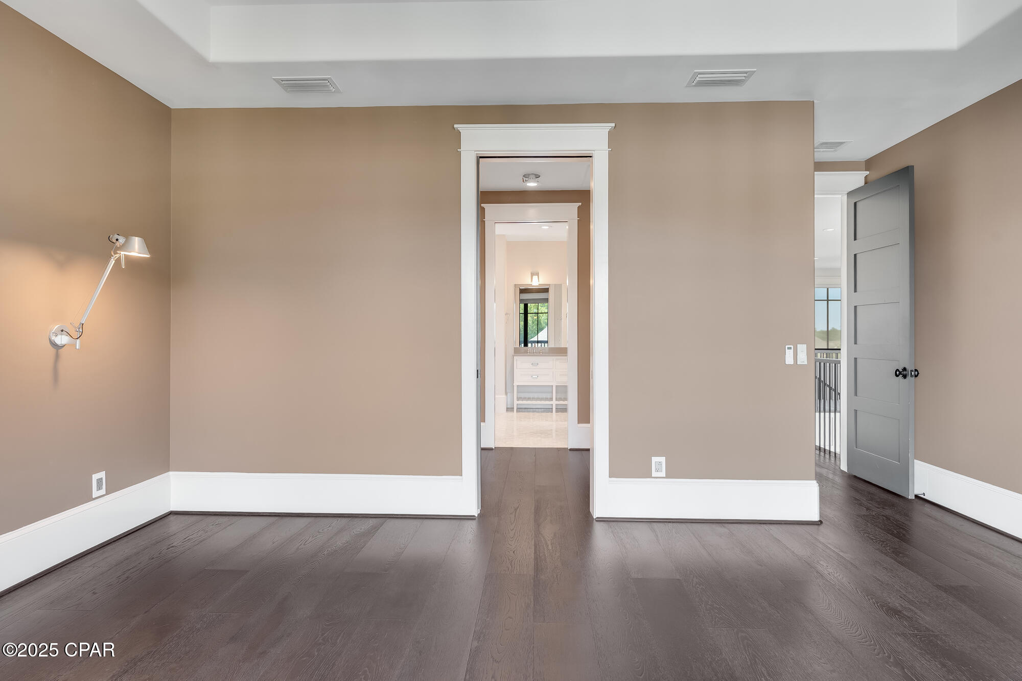 Lake Merial - Residential