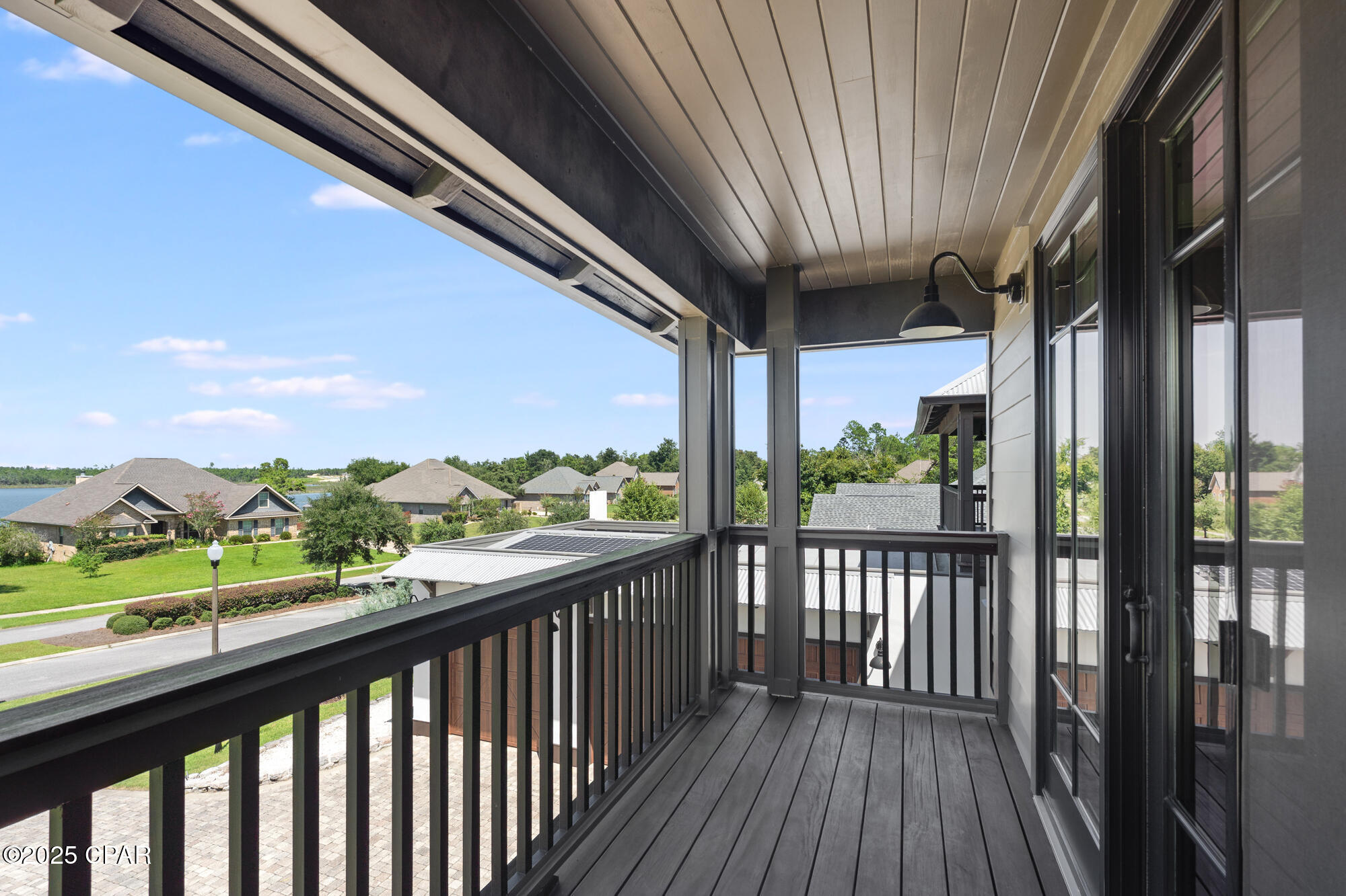 Lake Merial - Residential