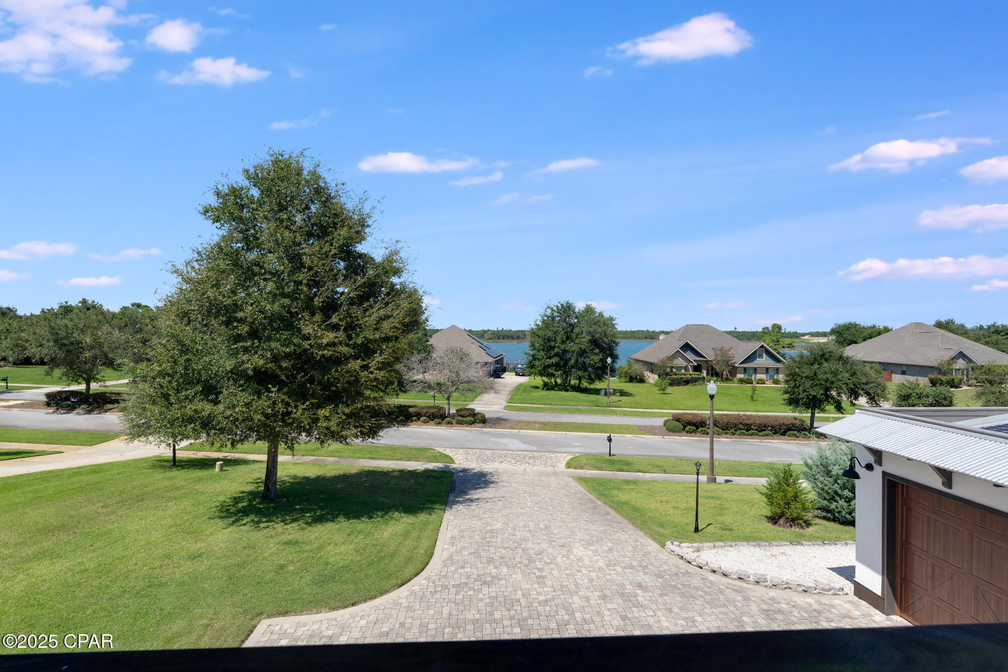 Lake Merial - Residential