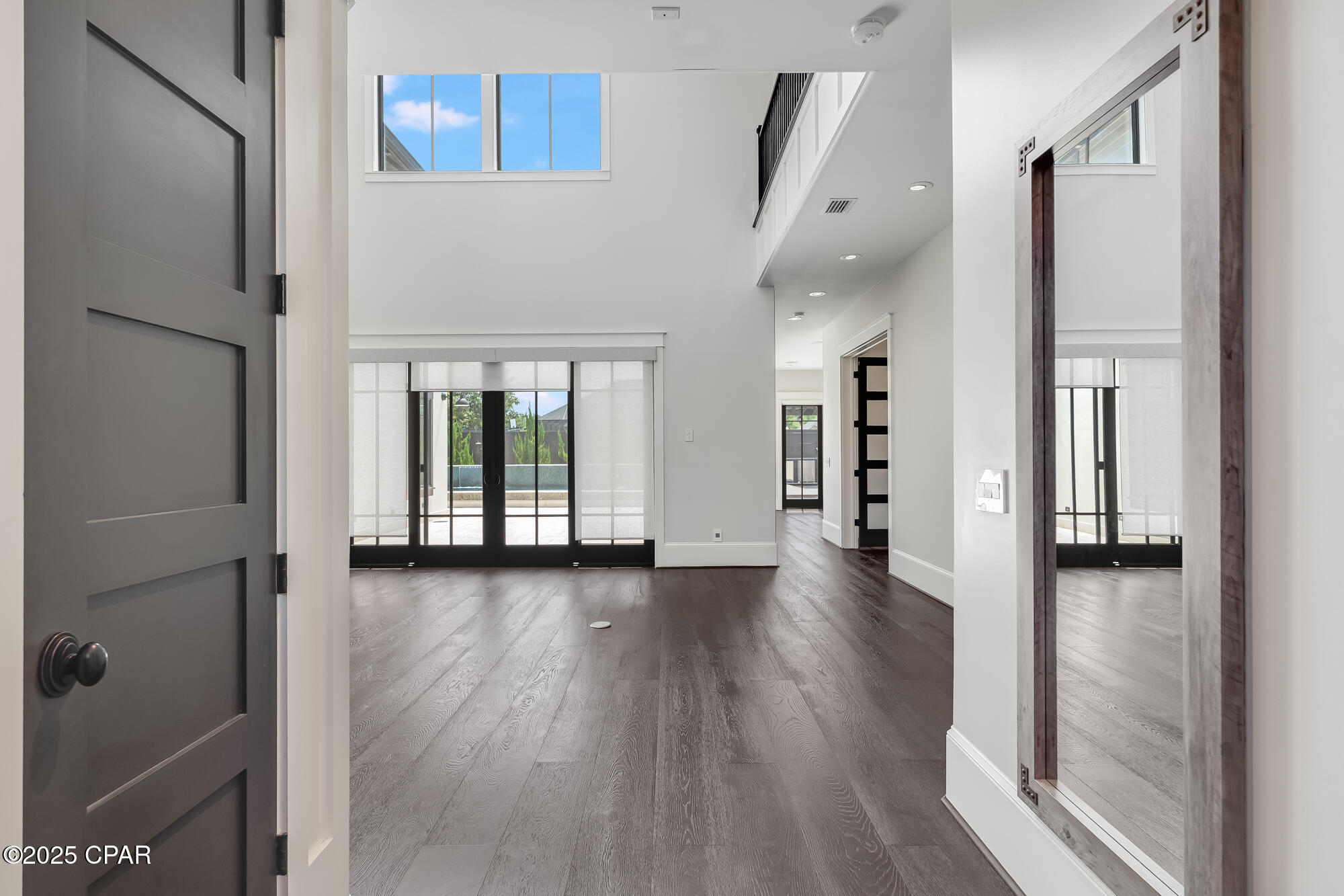 Lake Merial - Residential