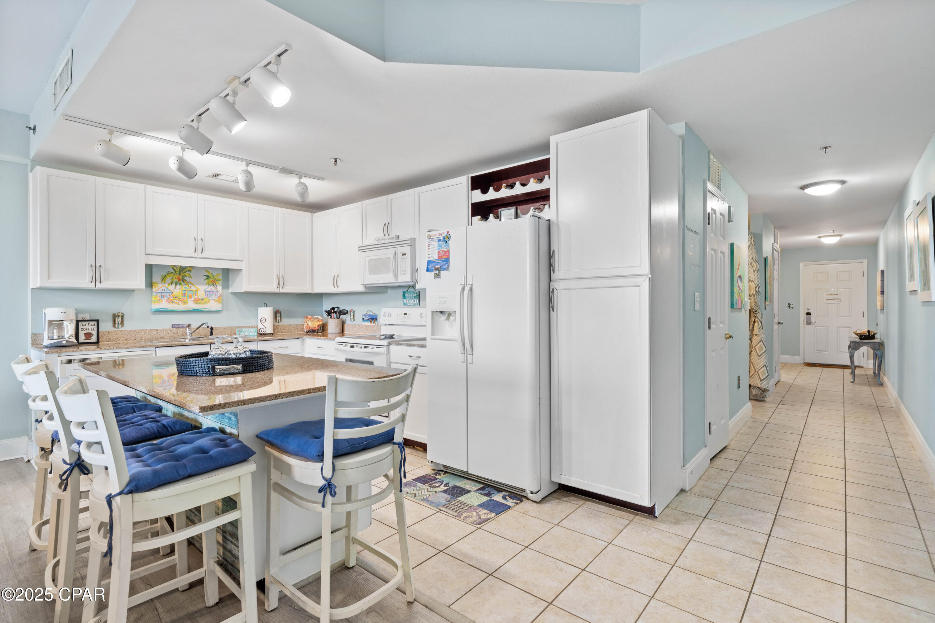 Laketown Wharf - Residential