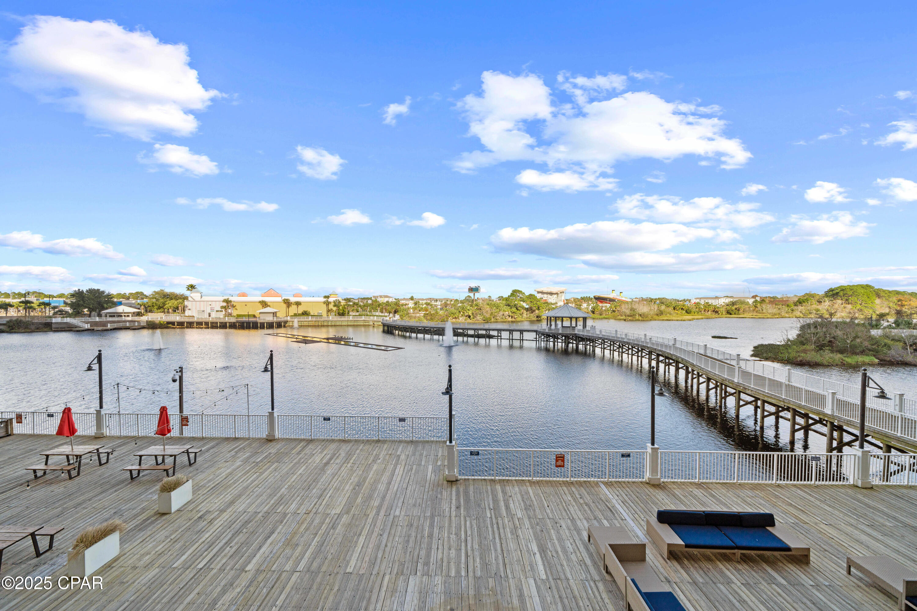 Laketown Wharf - Residential