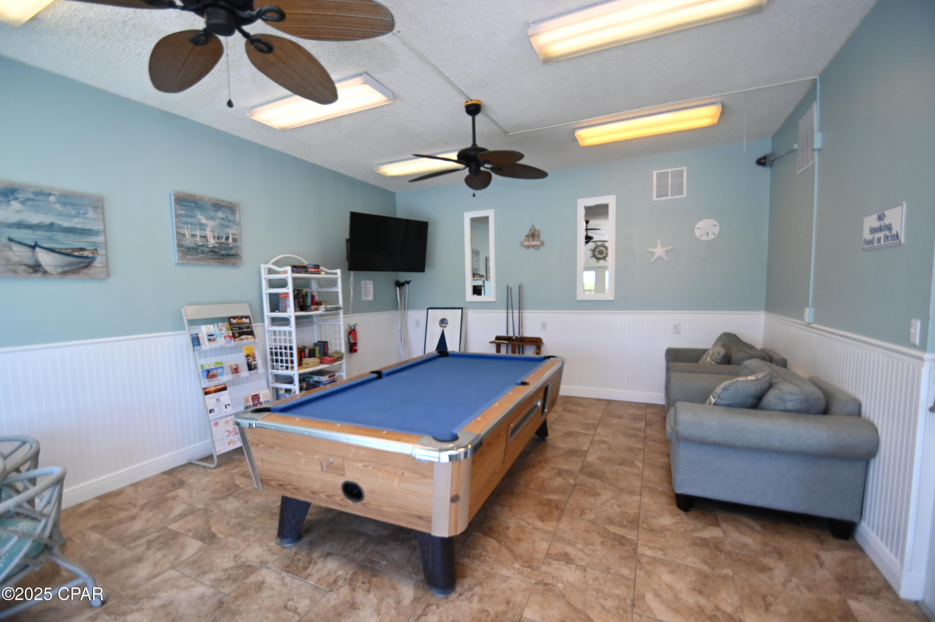 Mariner West Condo - Residential