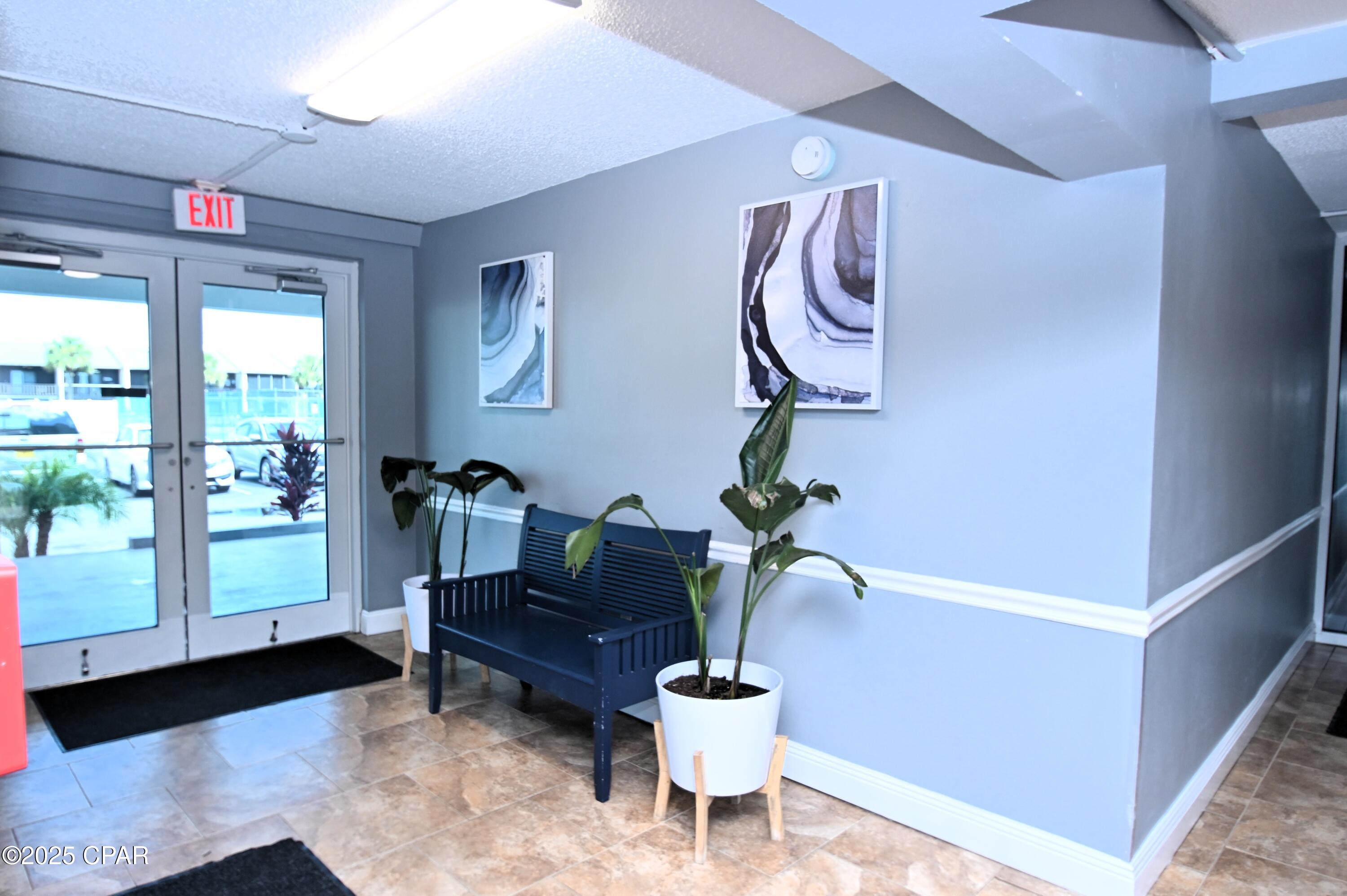 Mariner West Condo - Residential