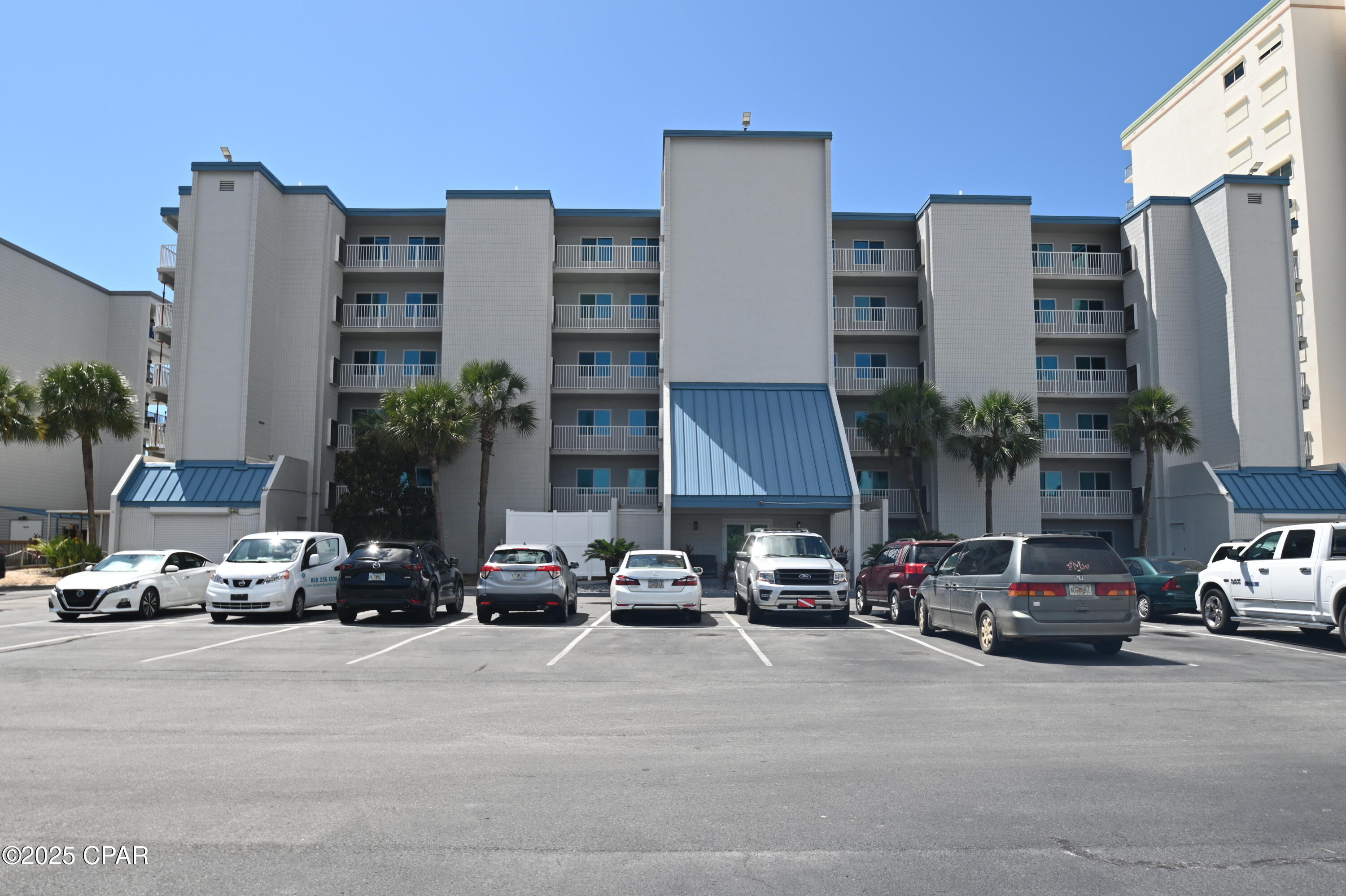 Mariner West Condo - Residential