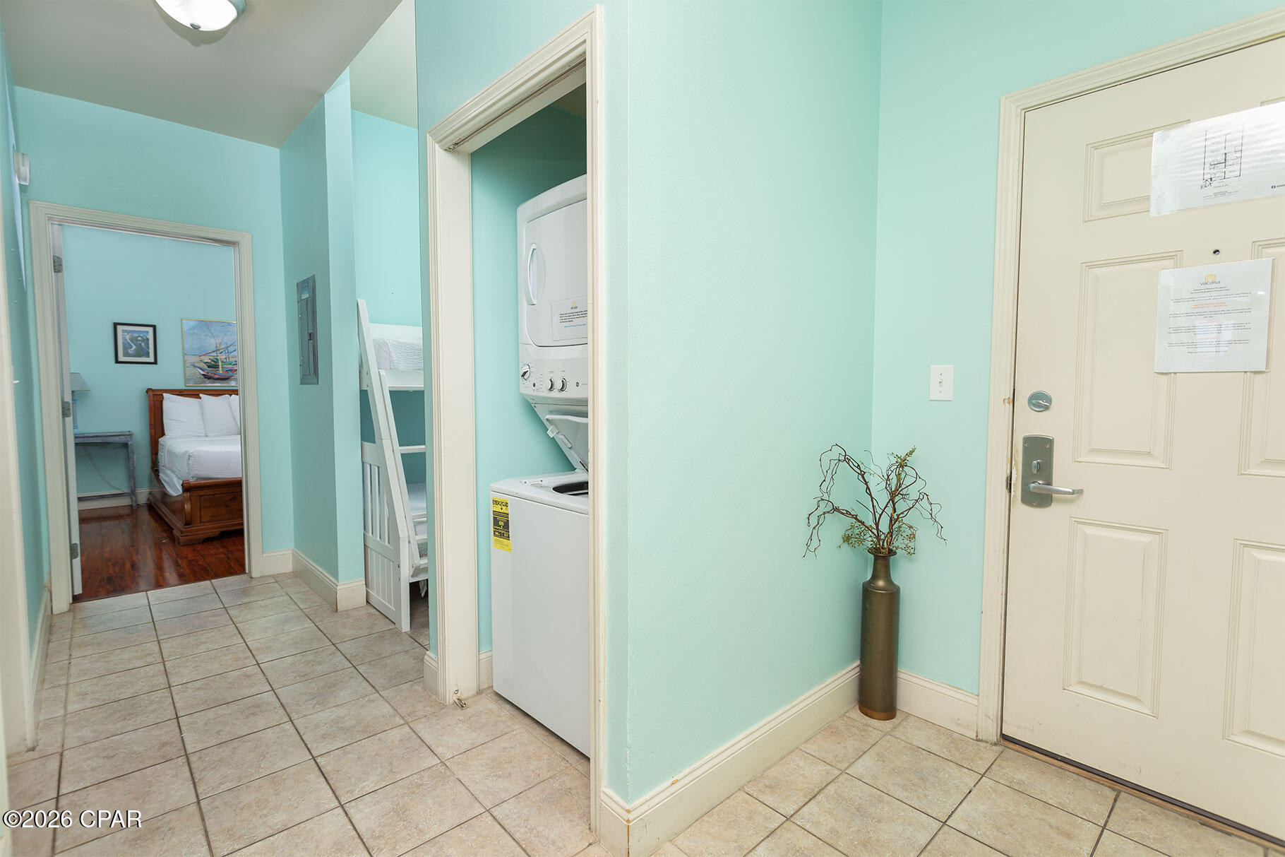 Laketown Wharf - Residential