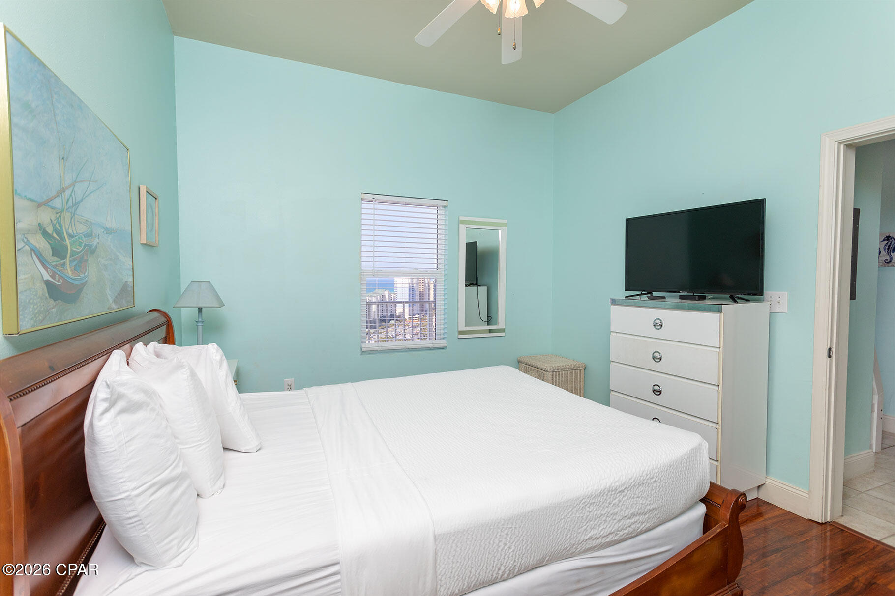 Laketown Wharf - Residential