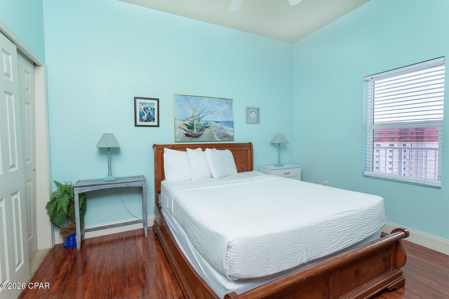 Laketown Wharf - Residential