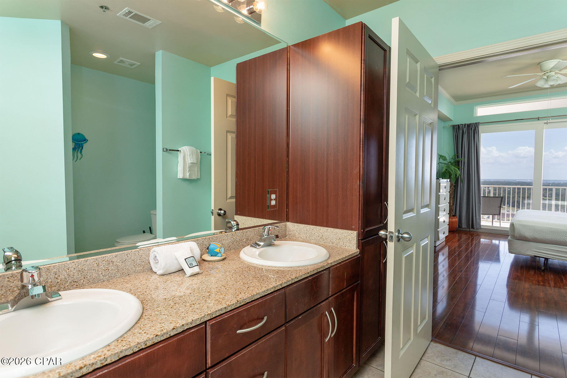 Laketown Wharf - Residential