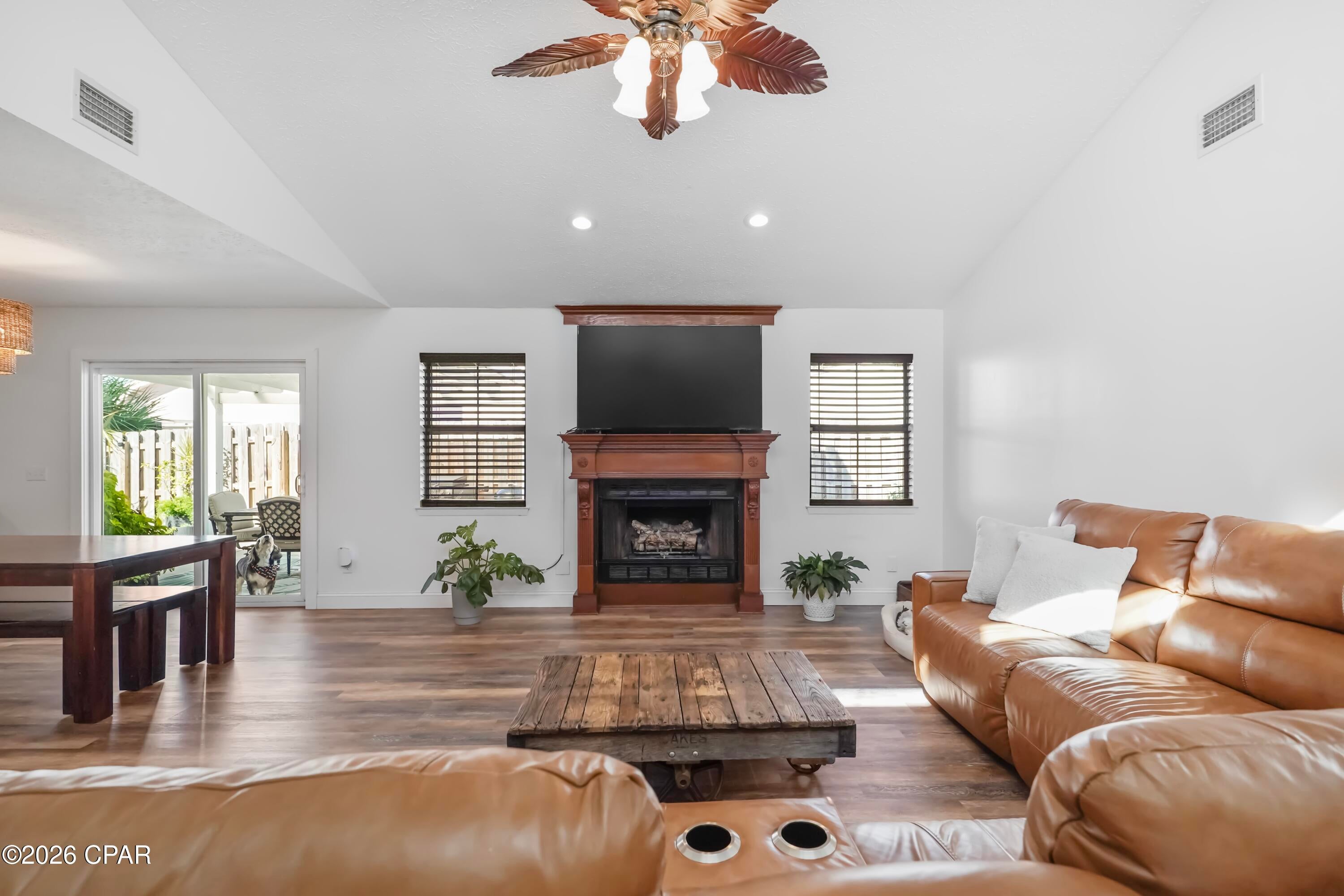 901 Laurel Oak Lane