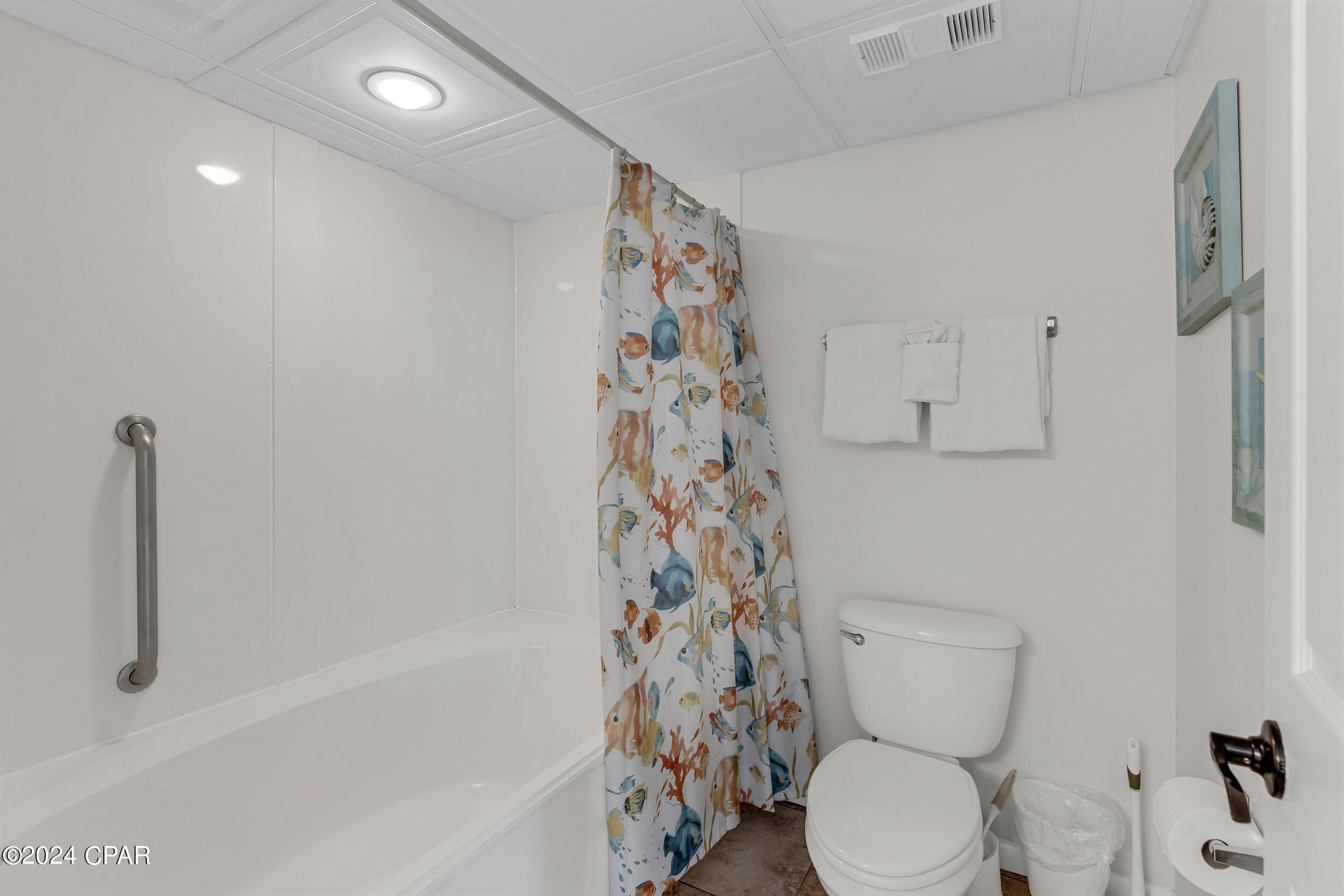 Long Beach Towers IV - Residential