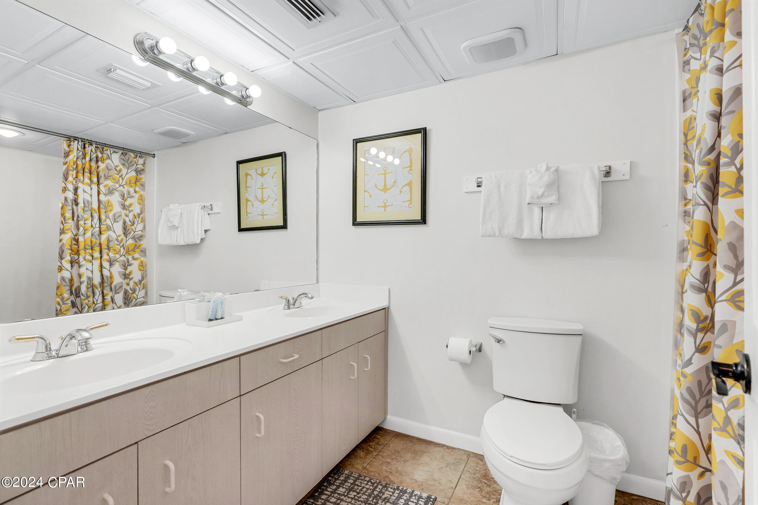 Long Beach Towers IV - Residential