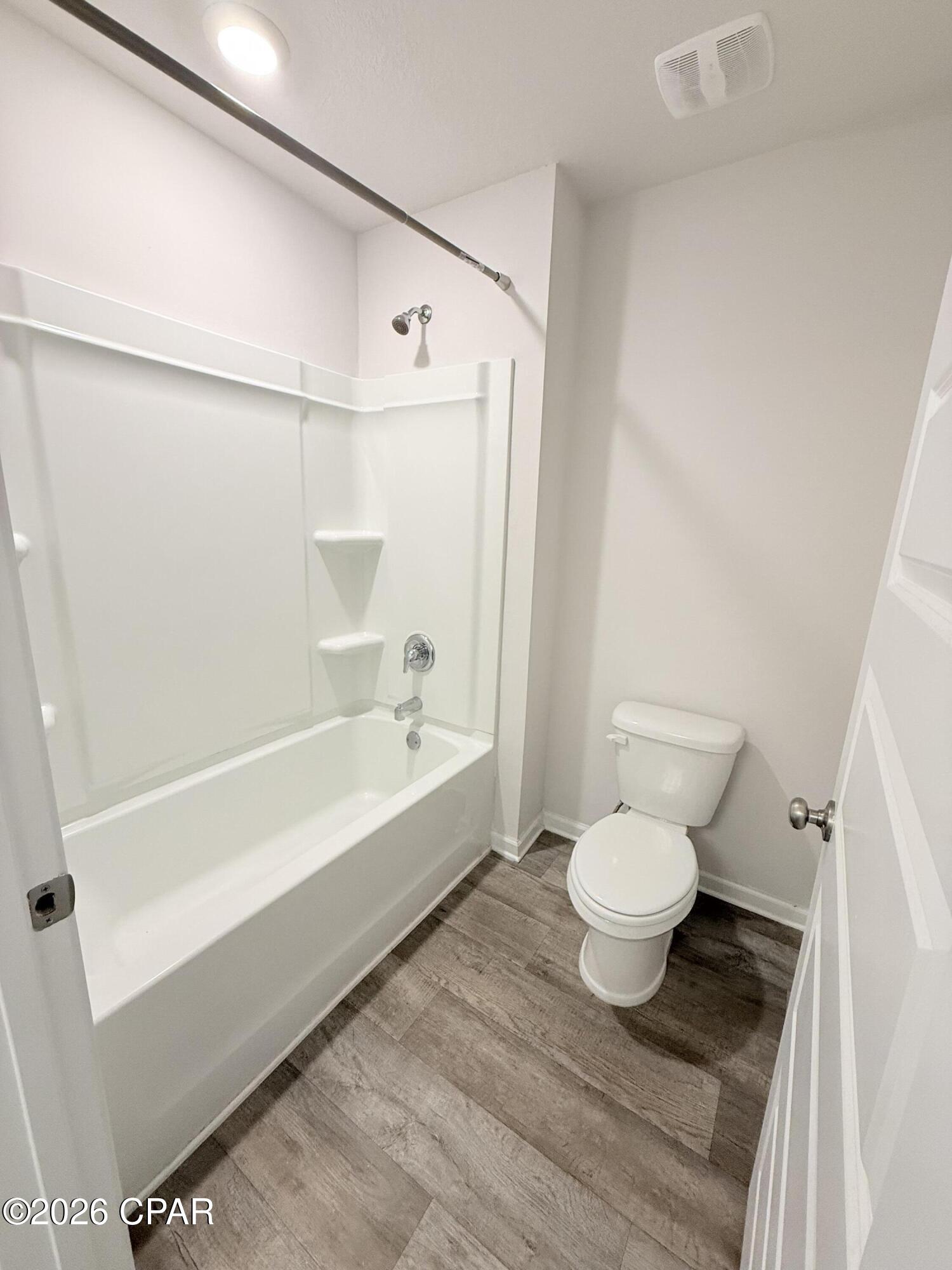 [No Recorded Subdiv] - Residential Lease