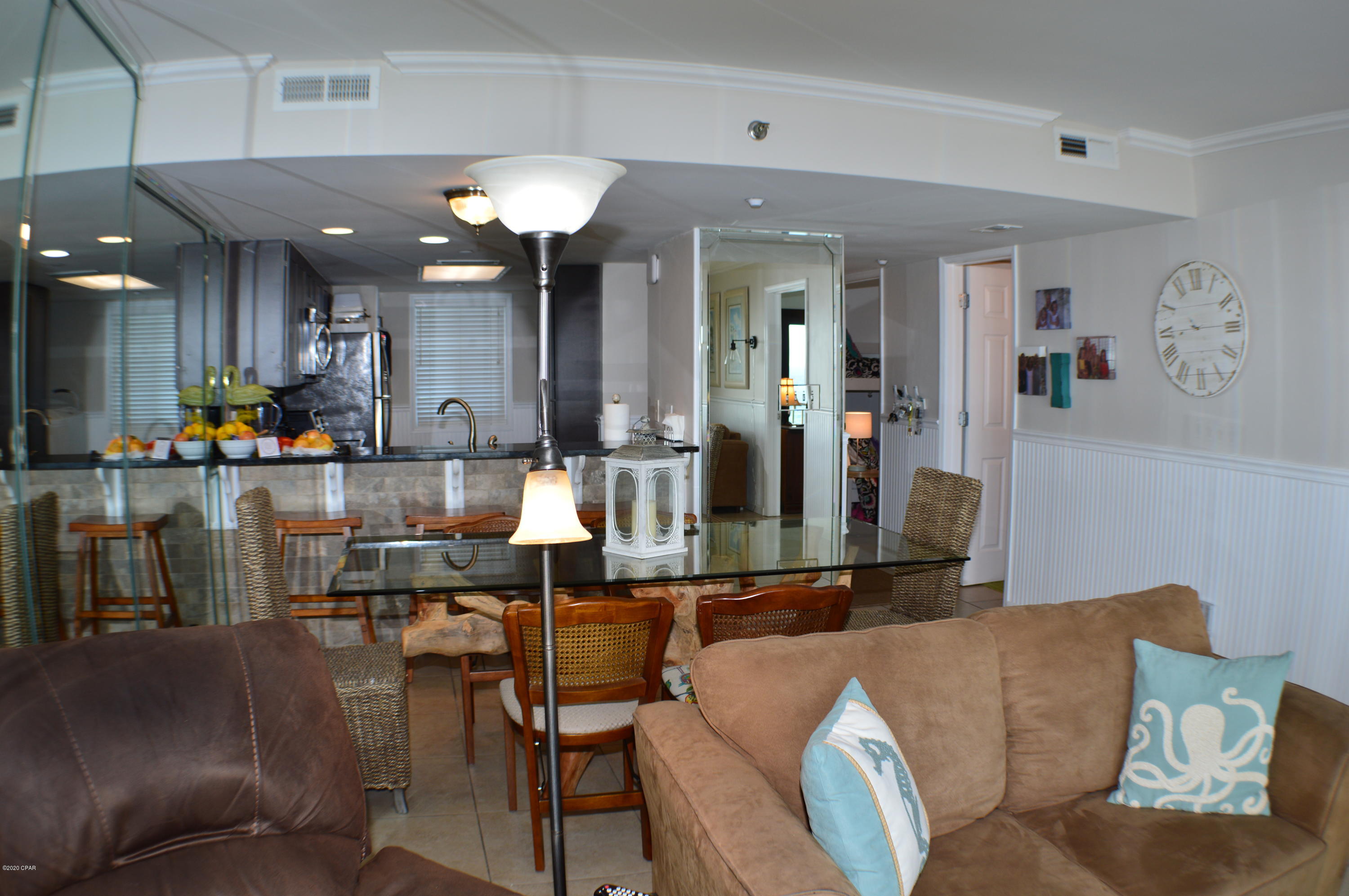 The Commodore - Residential