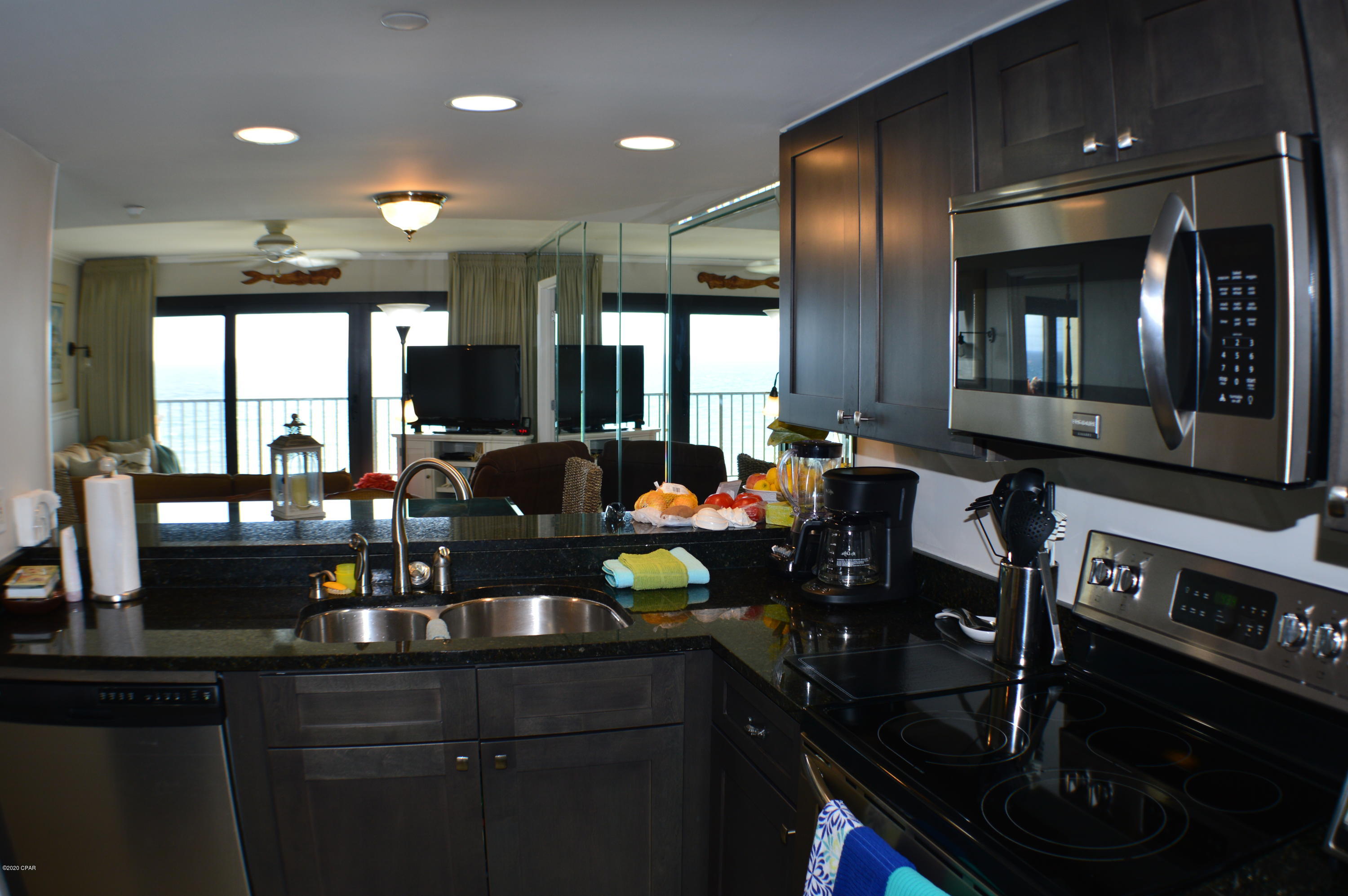 The Commodore - Residential