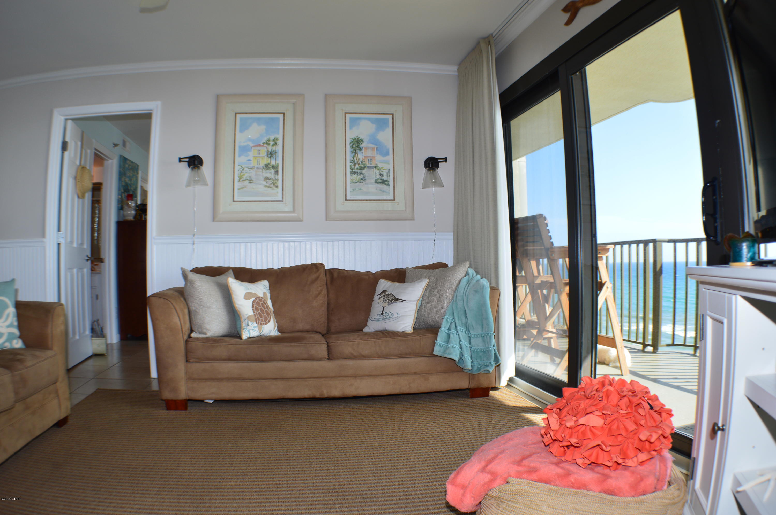 The Commodore - Residential