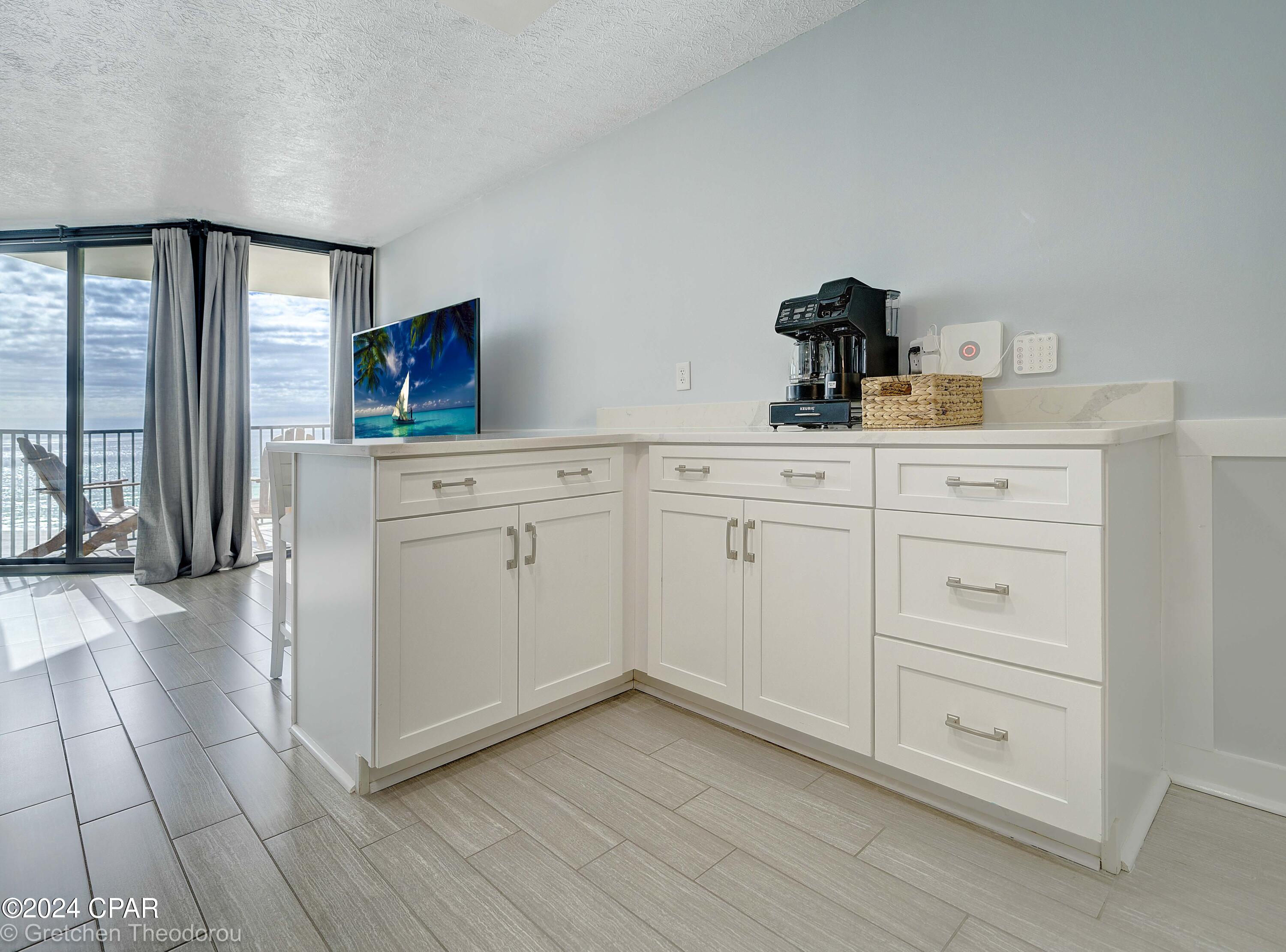 Sunbird Condo - Residential