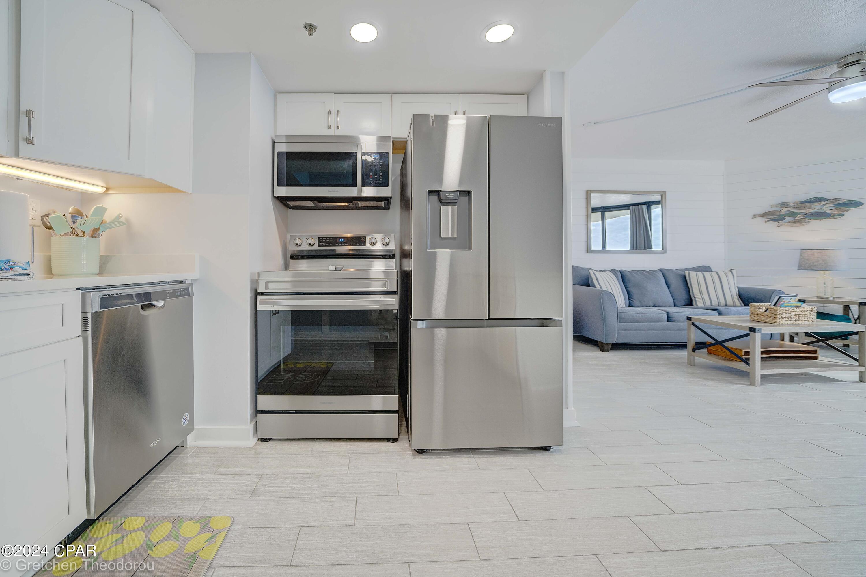 Sunbird Condo - Residential