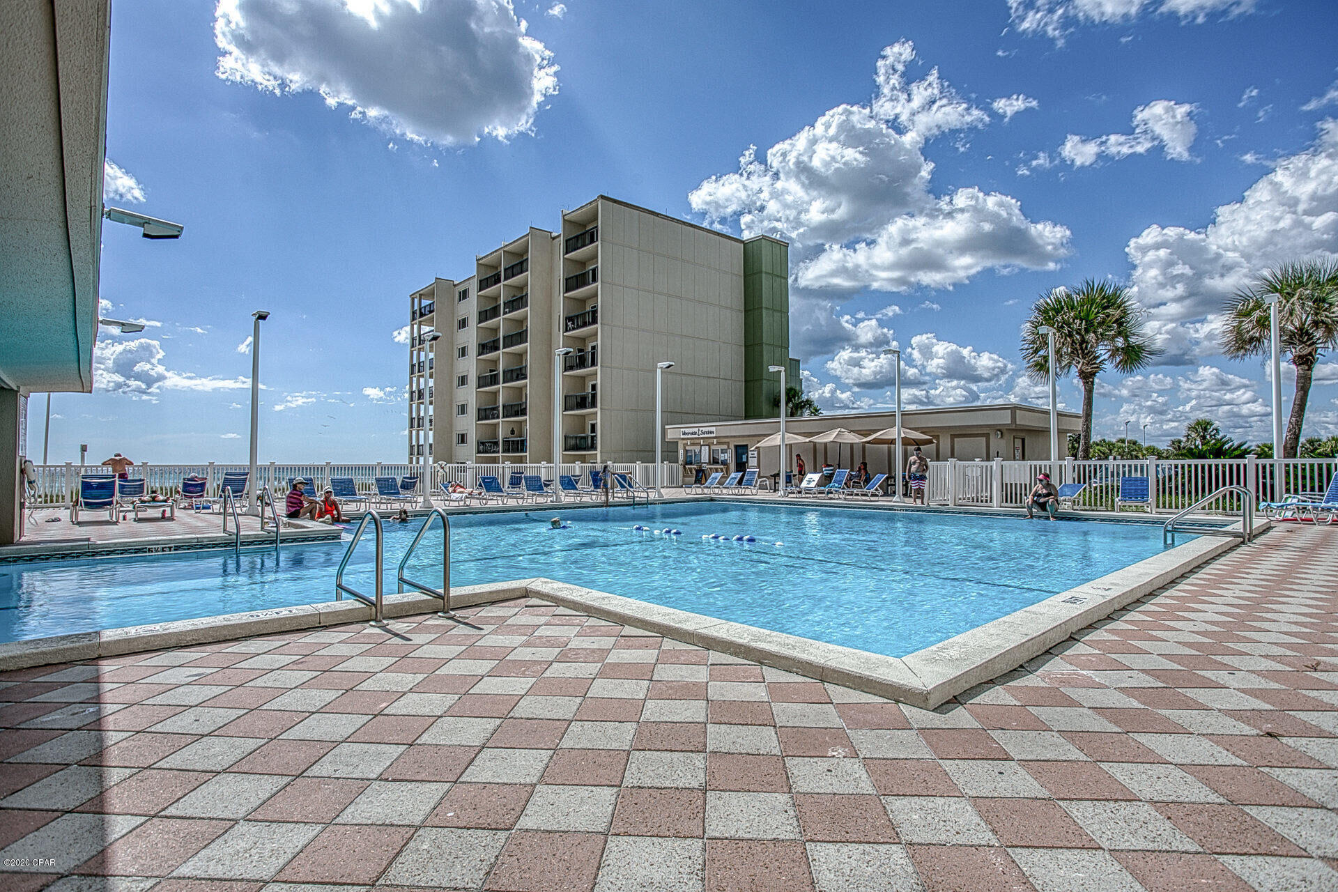 Pinnacle Port - Residential