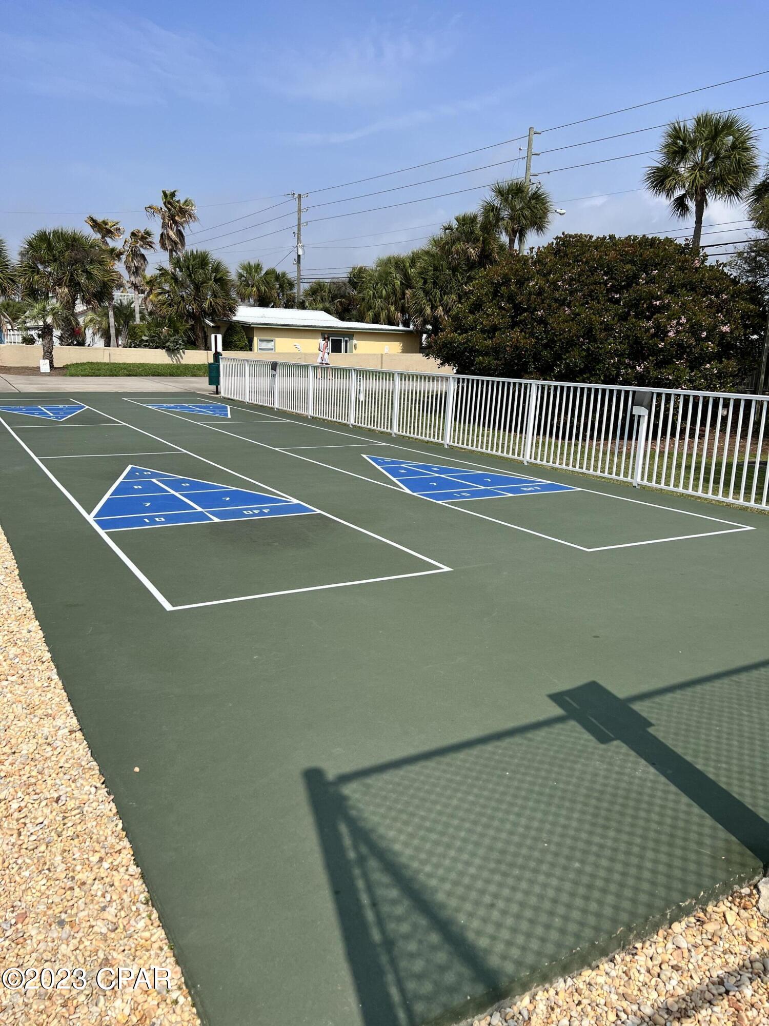 Pelican Walk - Residential