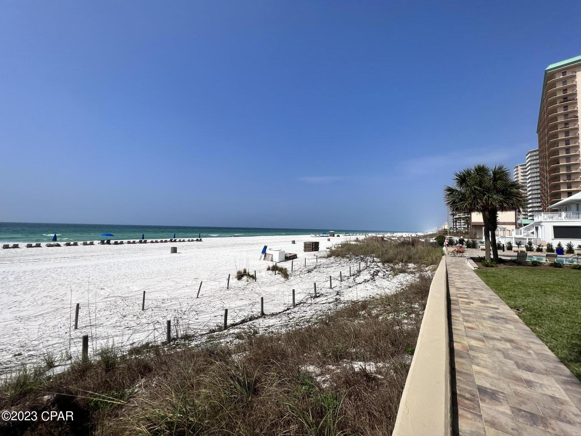 Pelican Walk - Residential