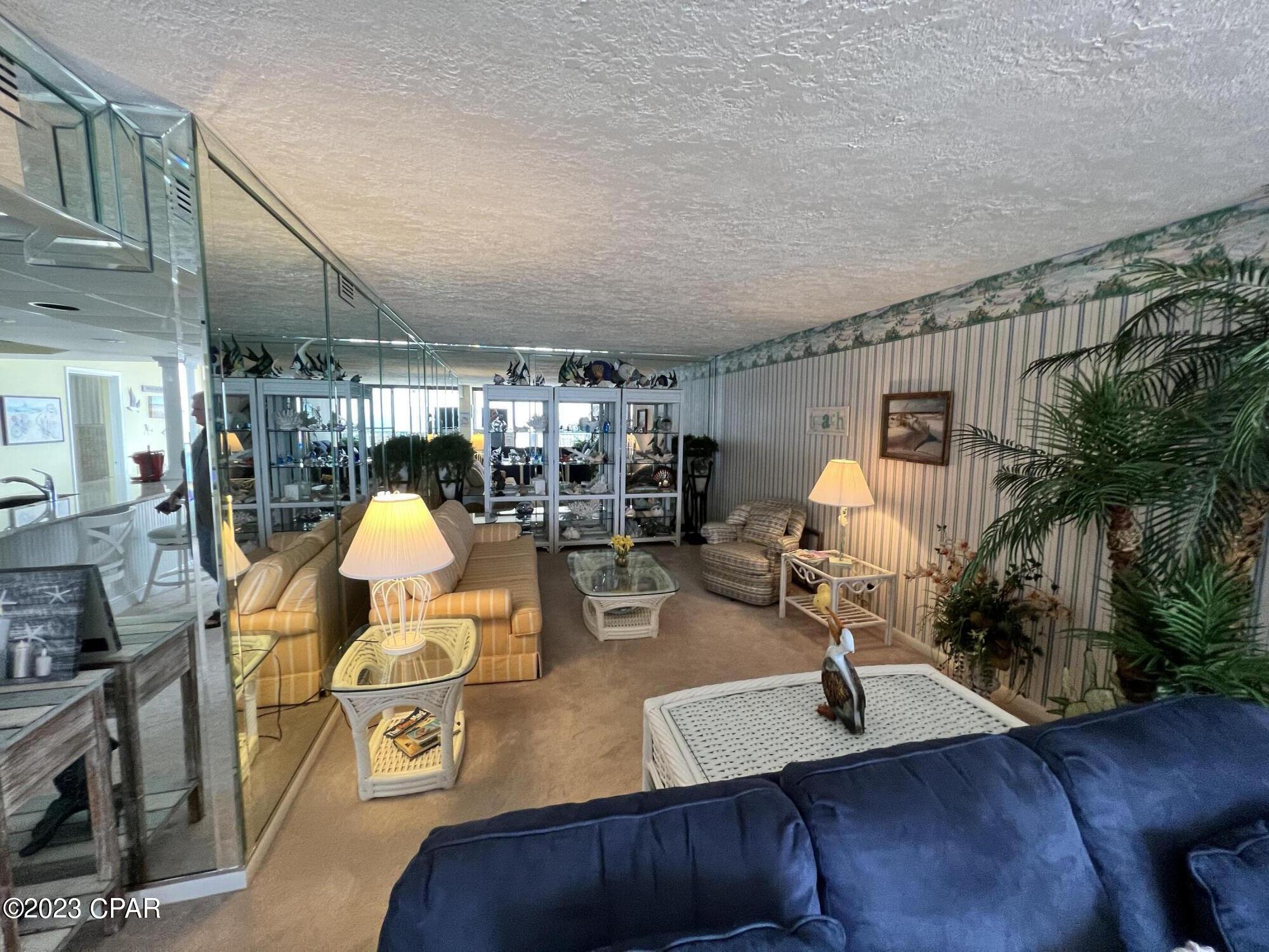 Pelican Walk - Residential