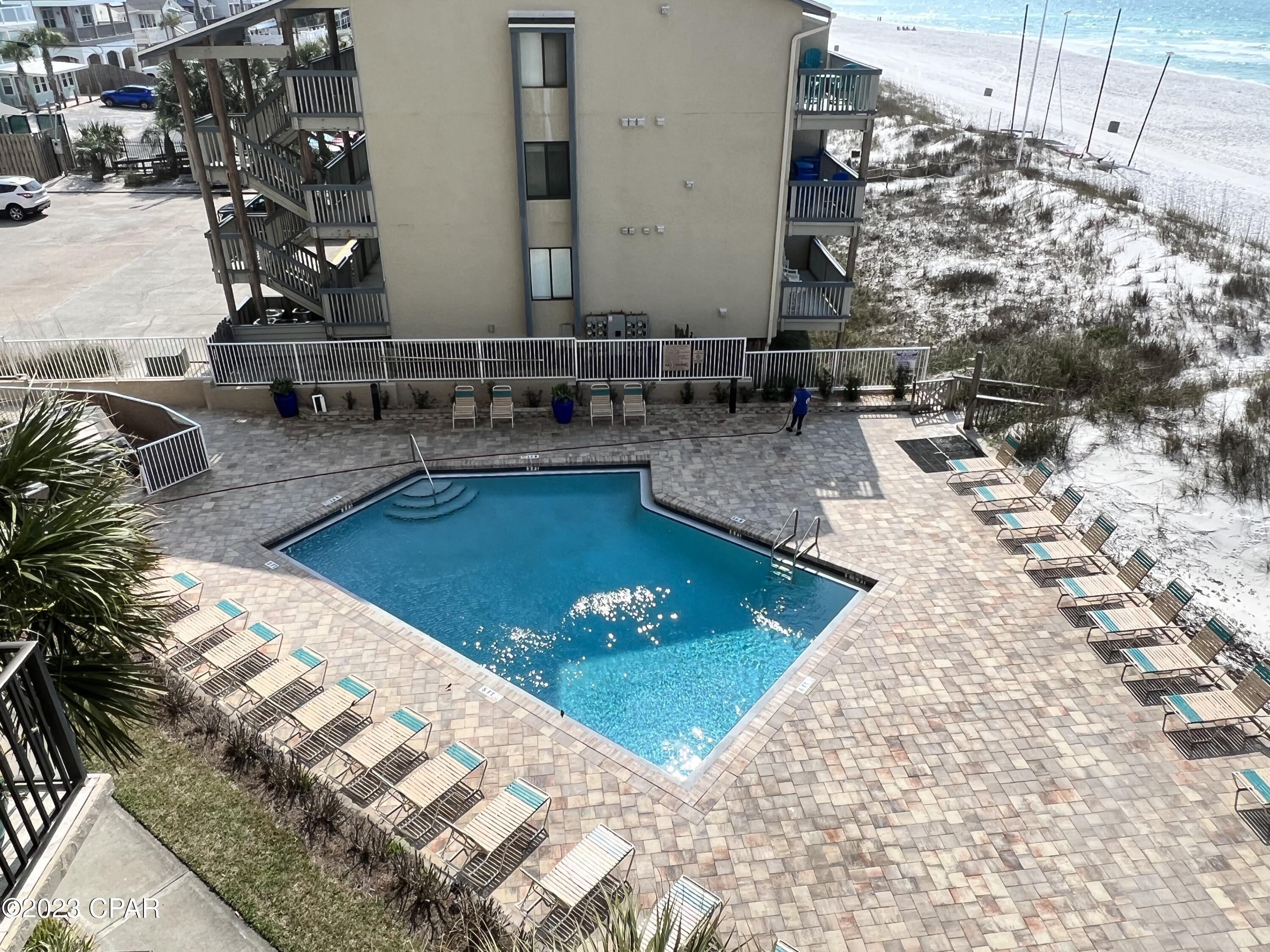 Pelican Walk - Residential