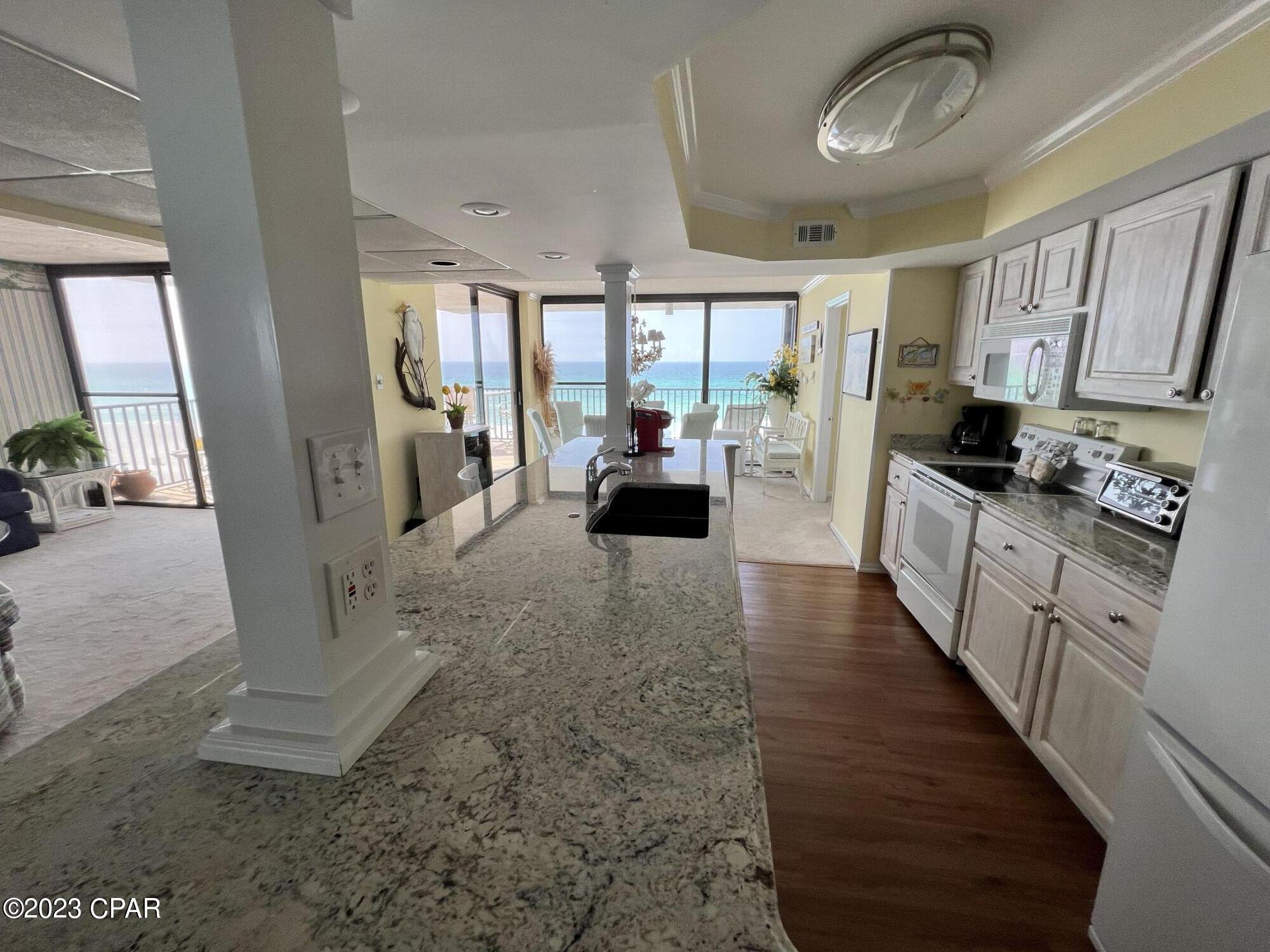 Pelican Walk - Residential