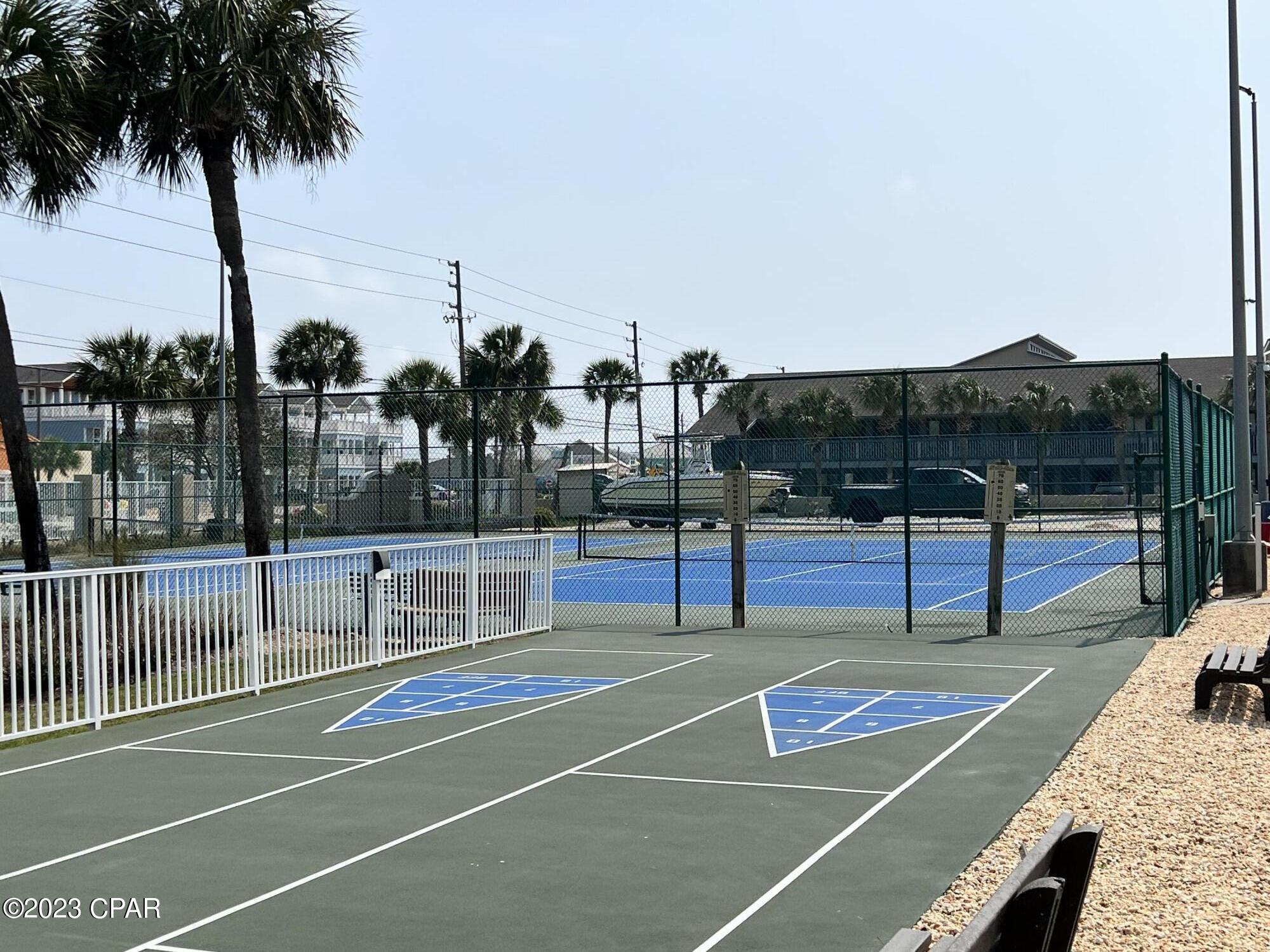 Pelican Walk - Residential